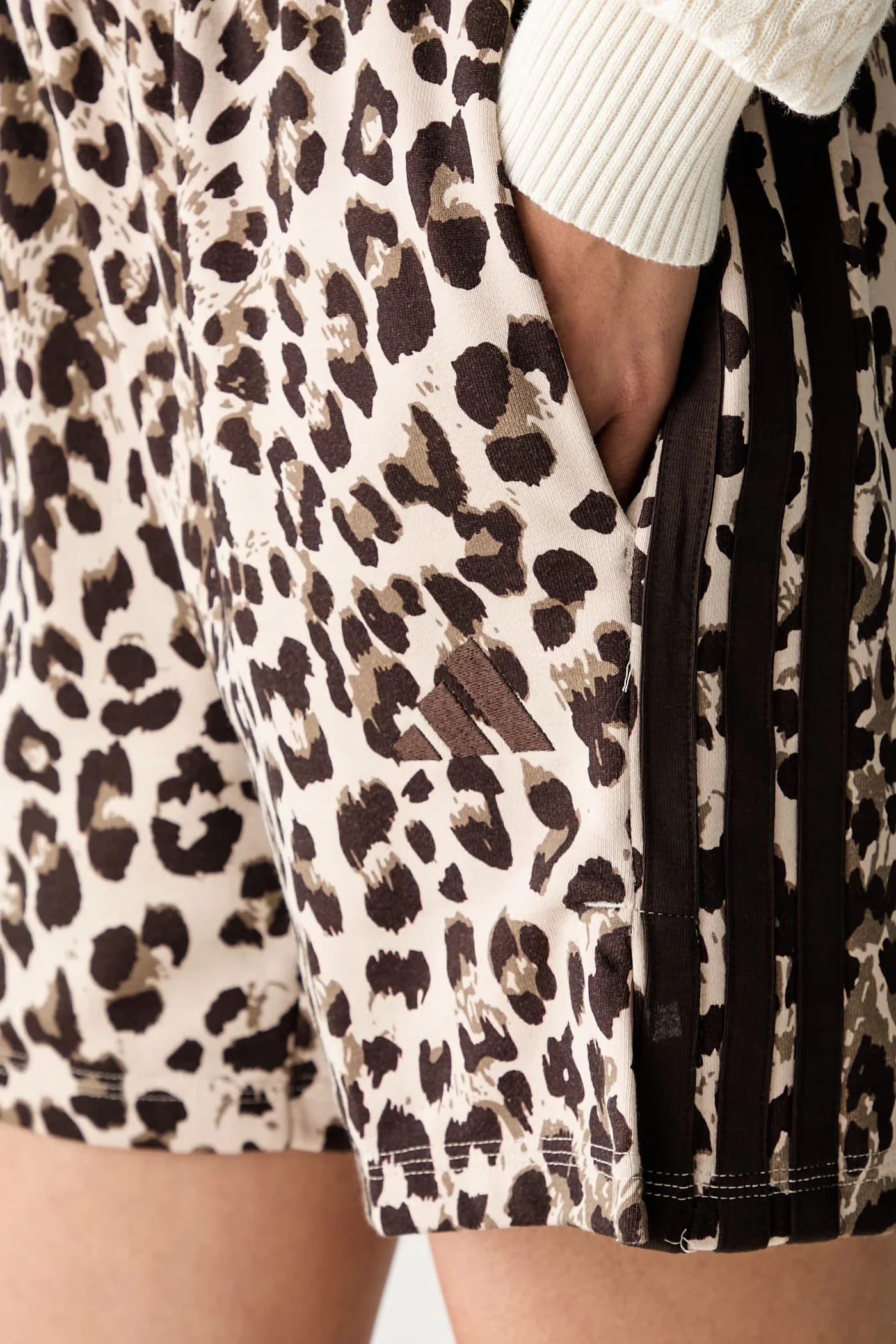 Женские спортивные брюки из хлопка Leopard Pack - фото 4