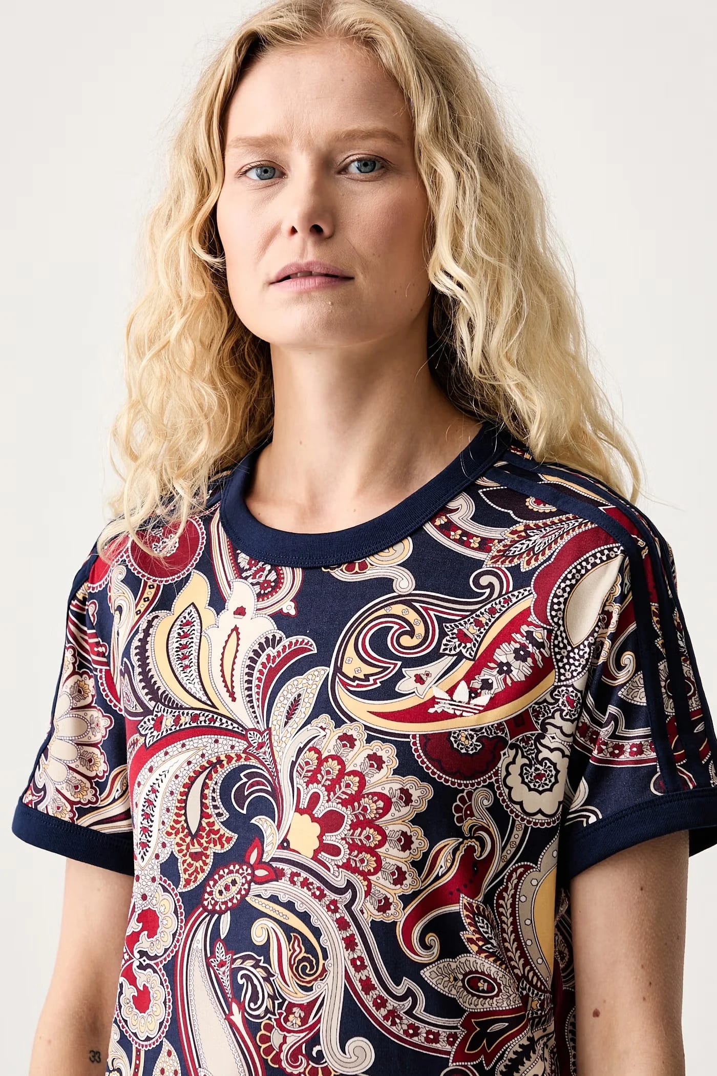 Женская футболка из модала Liberty - фото 4