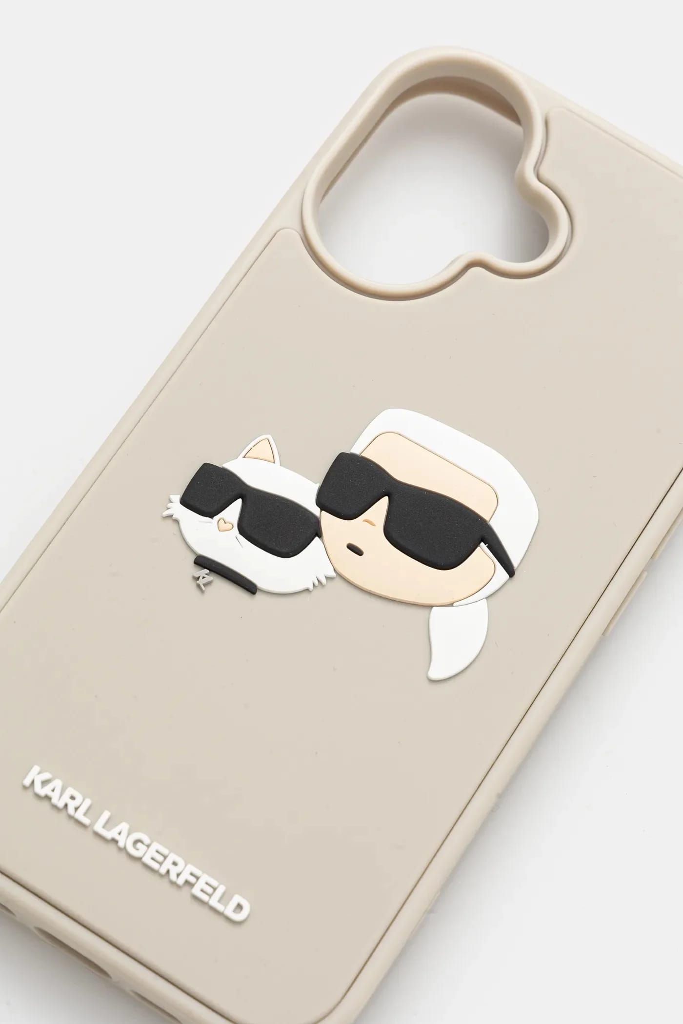 чехол для iPhone 16 - фото 2