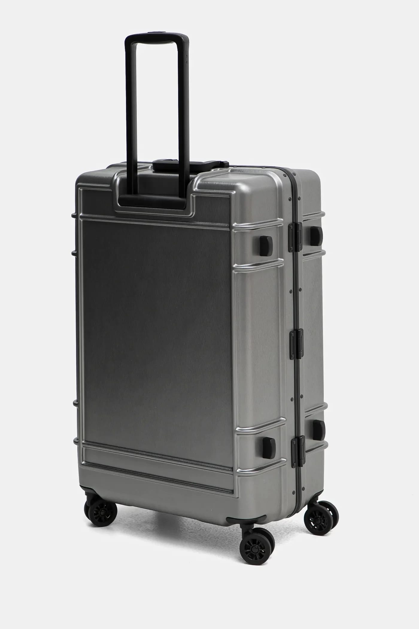 Чемодан Resist'R Case L 78x50x29 см - фото 3