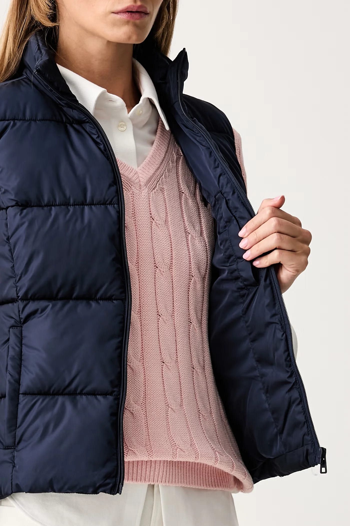ЛЕГКИЙ женский жилет PUFFER GILET - фото 6