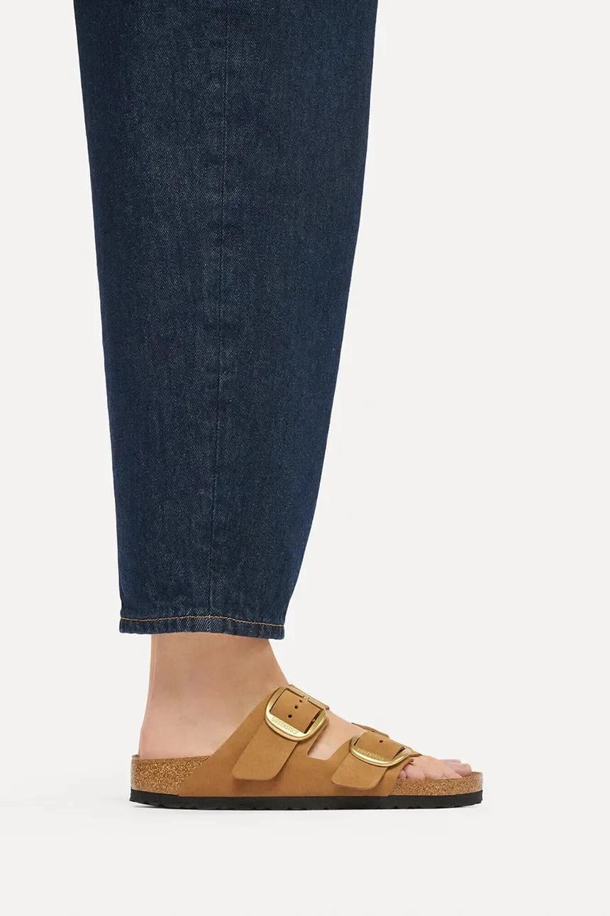 Женские тапочки из нубука Arizona Big Buckle Nubuck Leather - фото 6