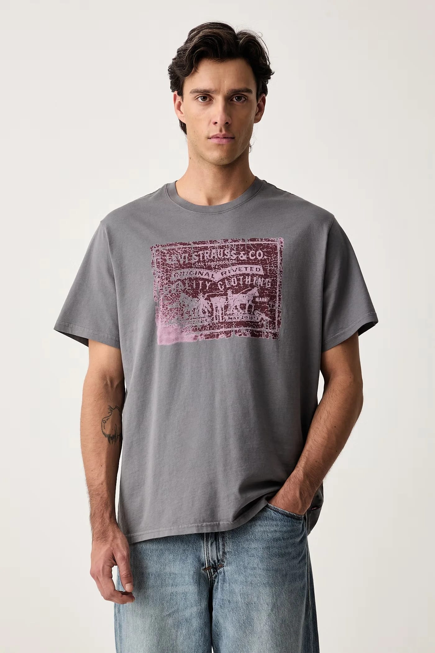 Мужская базовая футболка из хлопка RELAXED FIT TEE - фото 1