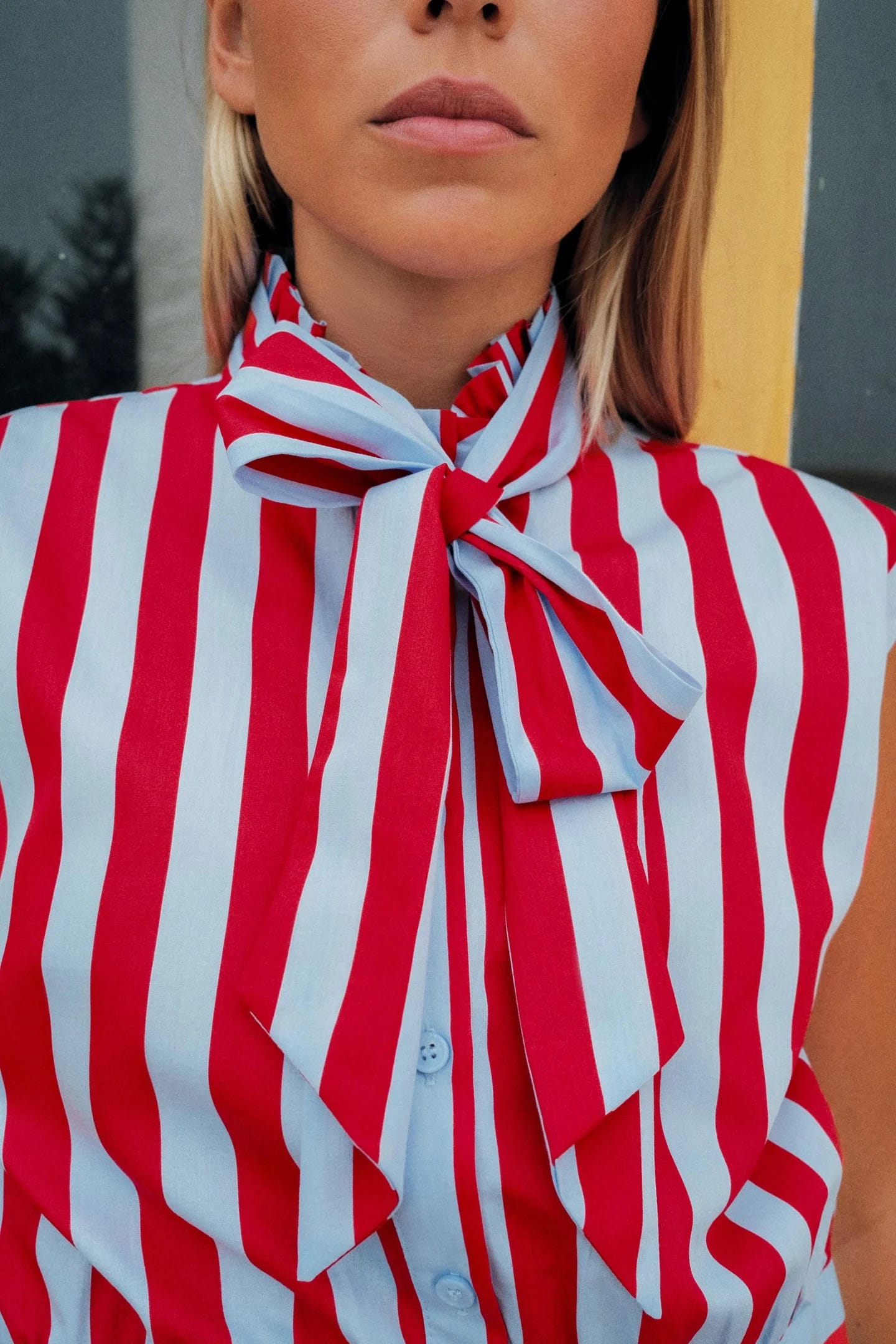 ПОЛОСКАЯ РУБАШКА НА ЗАВЯЗКАХ