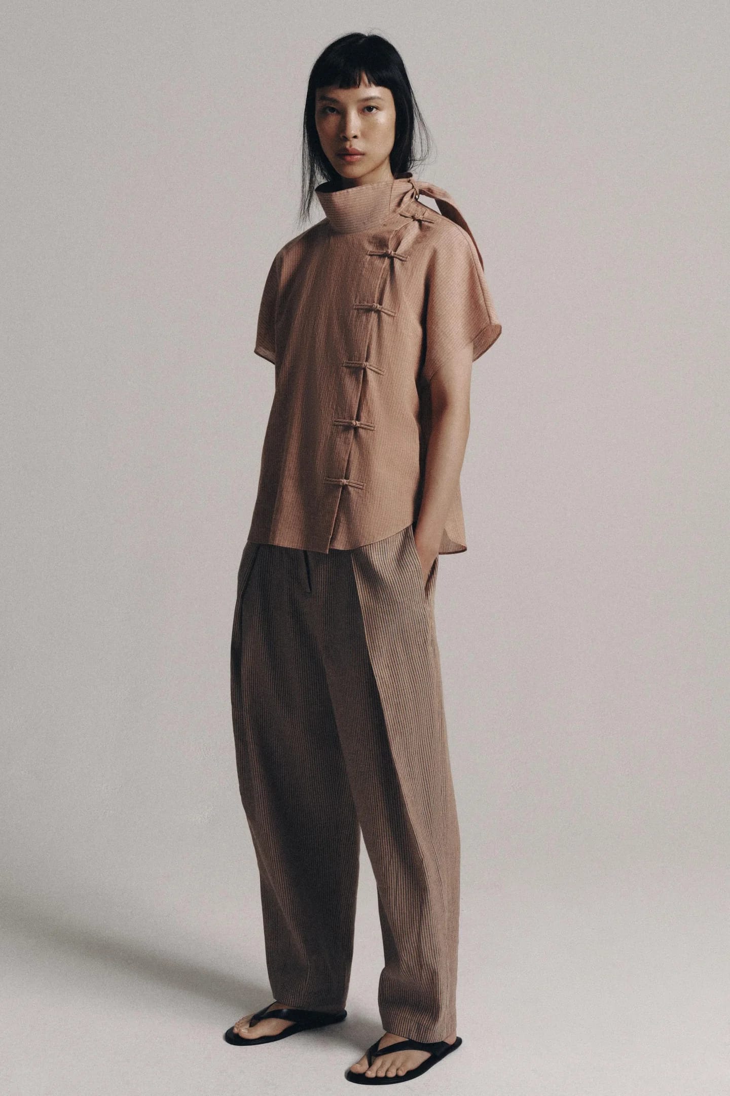 РУБАШКА С ДЕКОРАТИВНЫМИ ЗАКРЕПЛЕНИЯМИ ZW COLLECTION