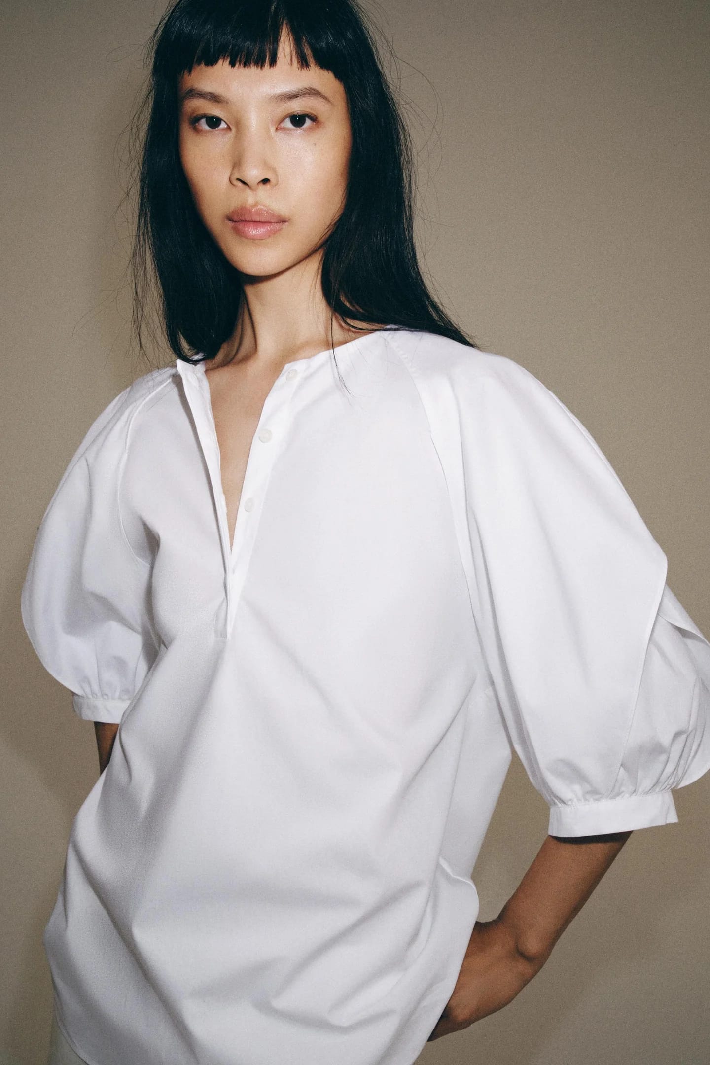РУБАШКА С ПЛИССИРОВАННЫМИ РУКАВАМИ ZW COLLECTION