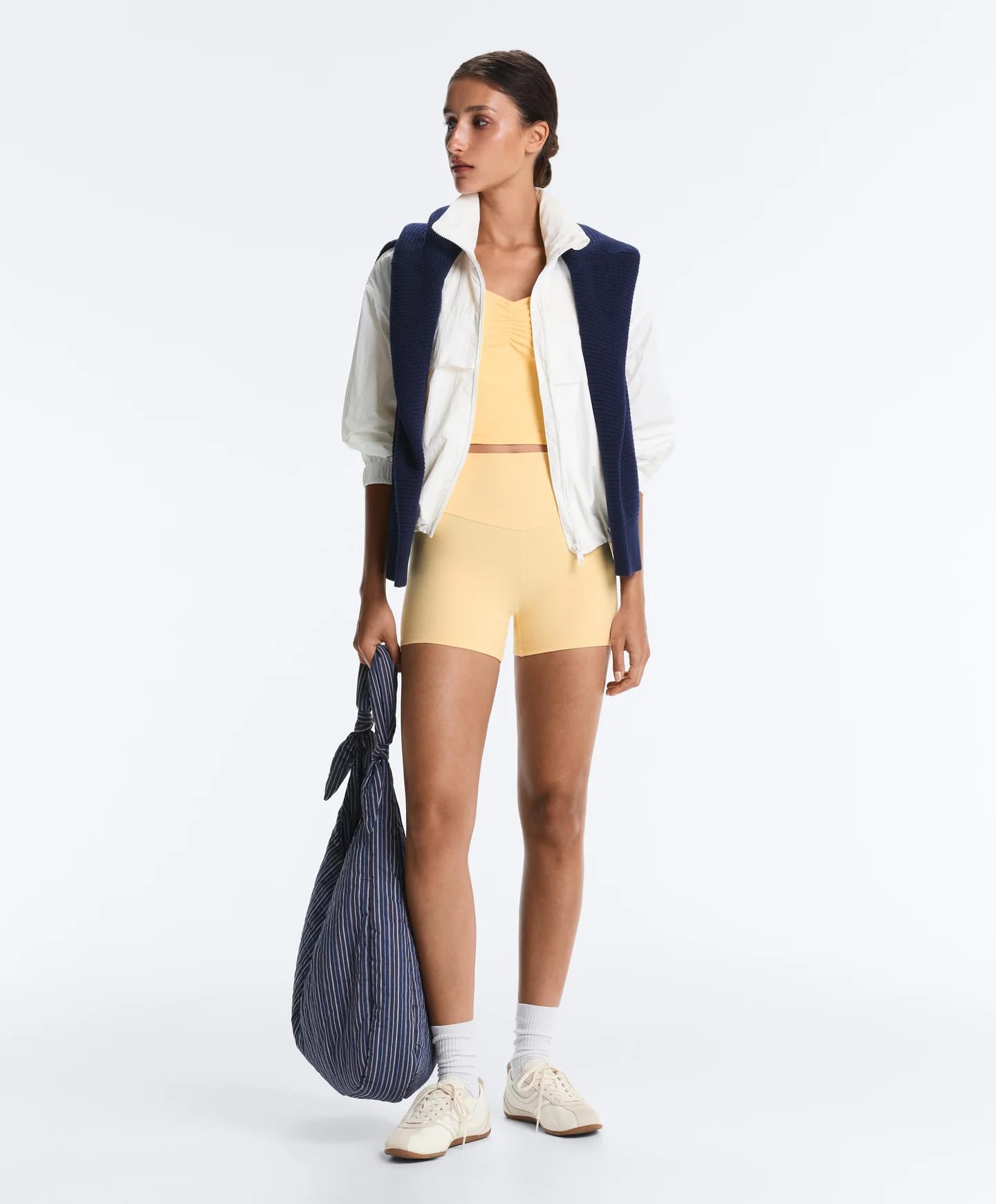 Шорты Total Look Comfortlux желтые - фото 9
