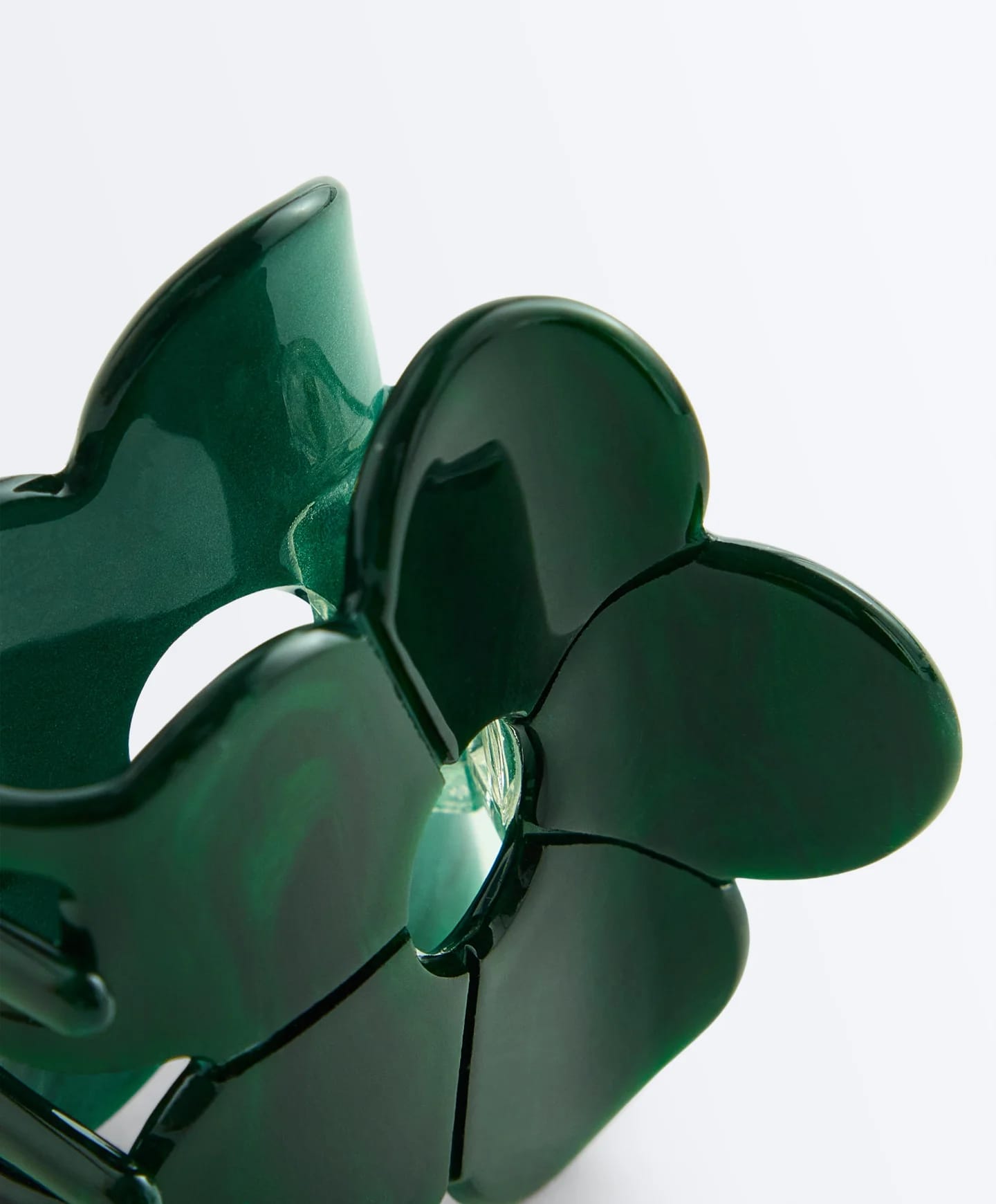 Маленькая заколка с цветком - фото 5
