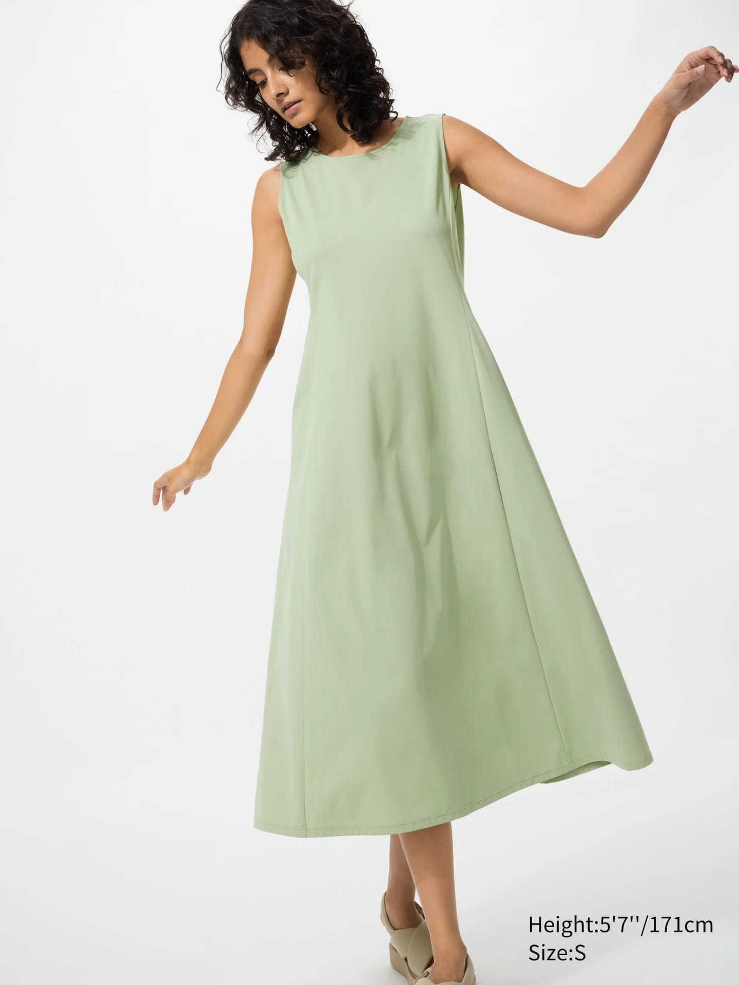 Ультра-стрейч AIRism Kleid (ärmellos) - фото 3