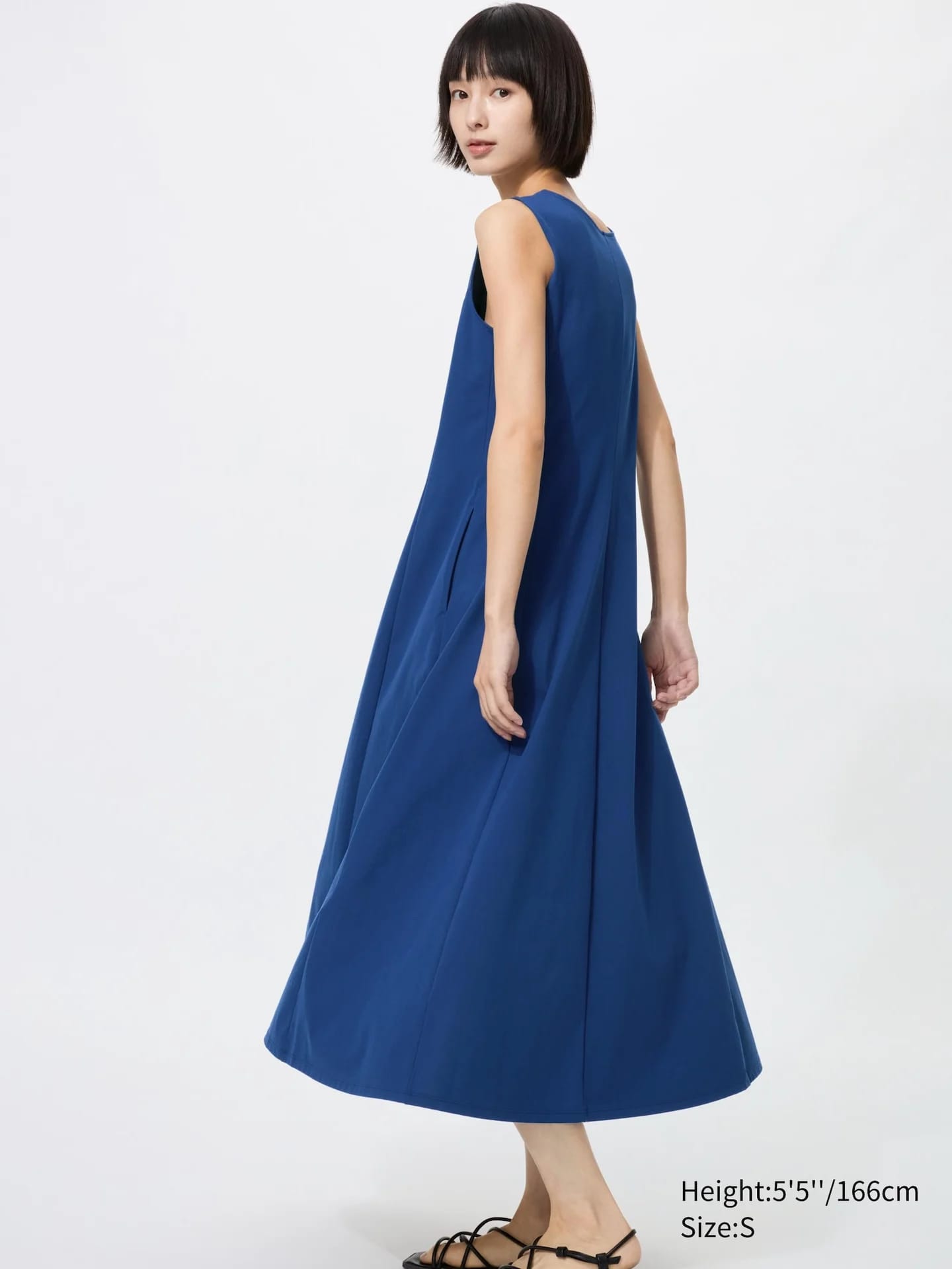 Ультра-стрейч AIRism Kleid (ärmellos) - фото 4