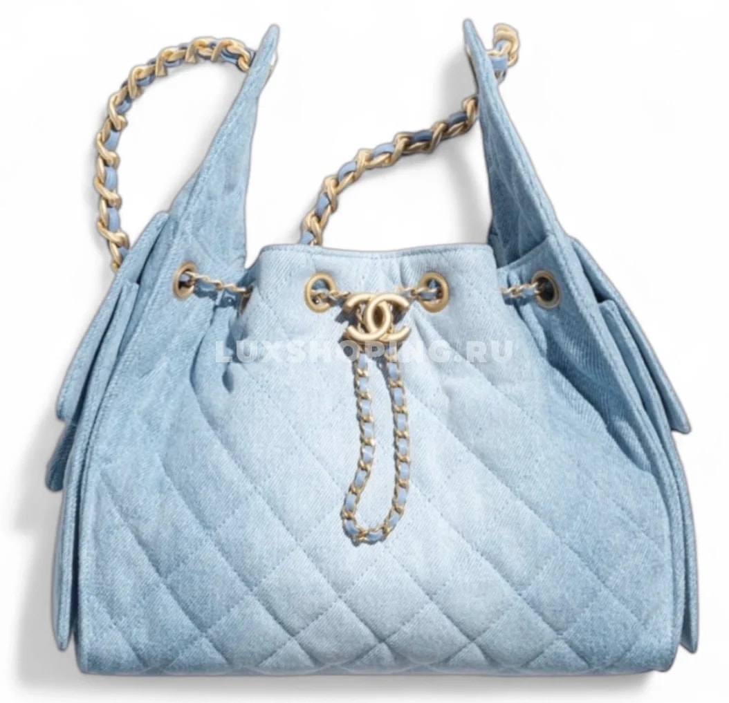 CHANEL сумка denim хобо из светлого варёного денима  40×30×15 см
