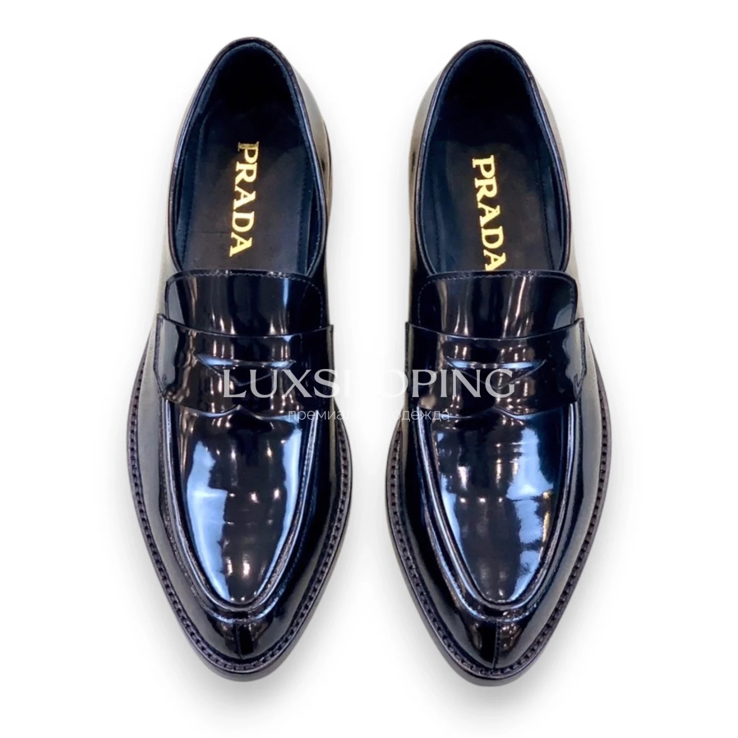 Чёрные туфли Prada лаковые