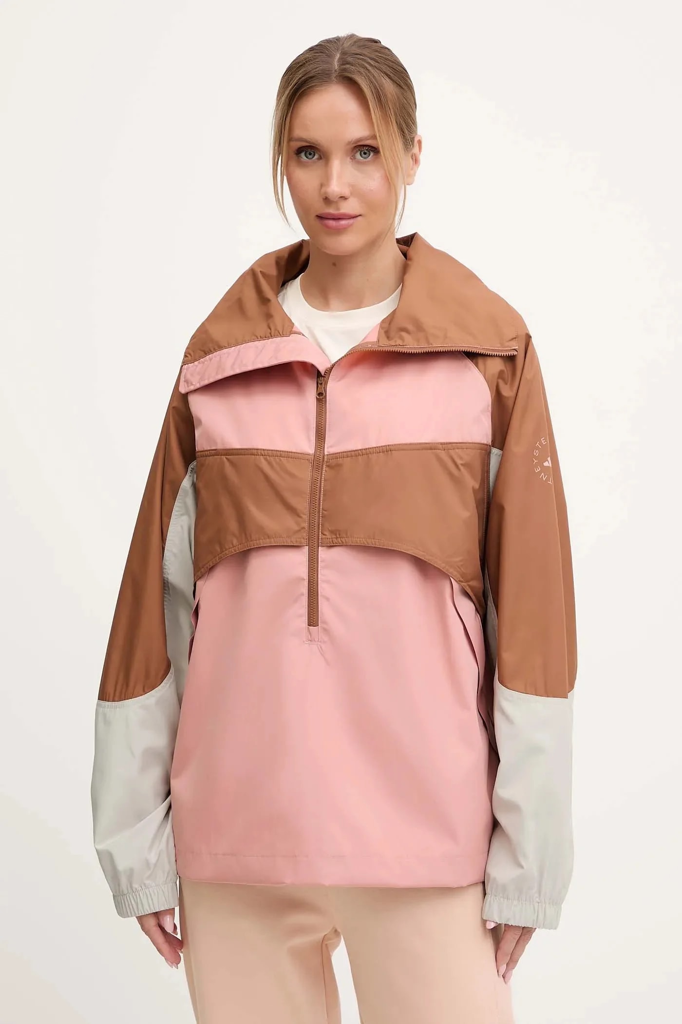 Куртка розовая для женщин