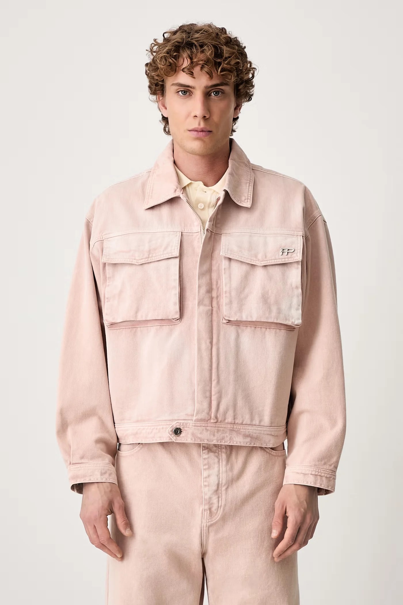 Джинсовая куртка