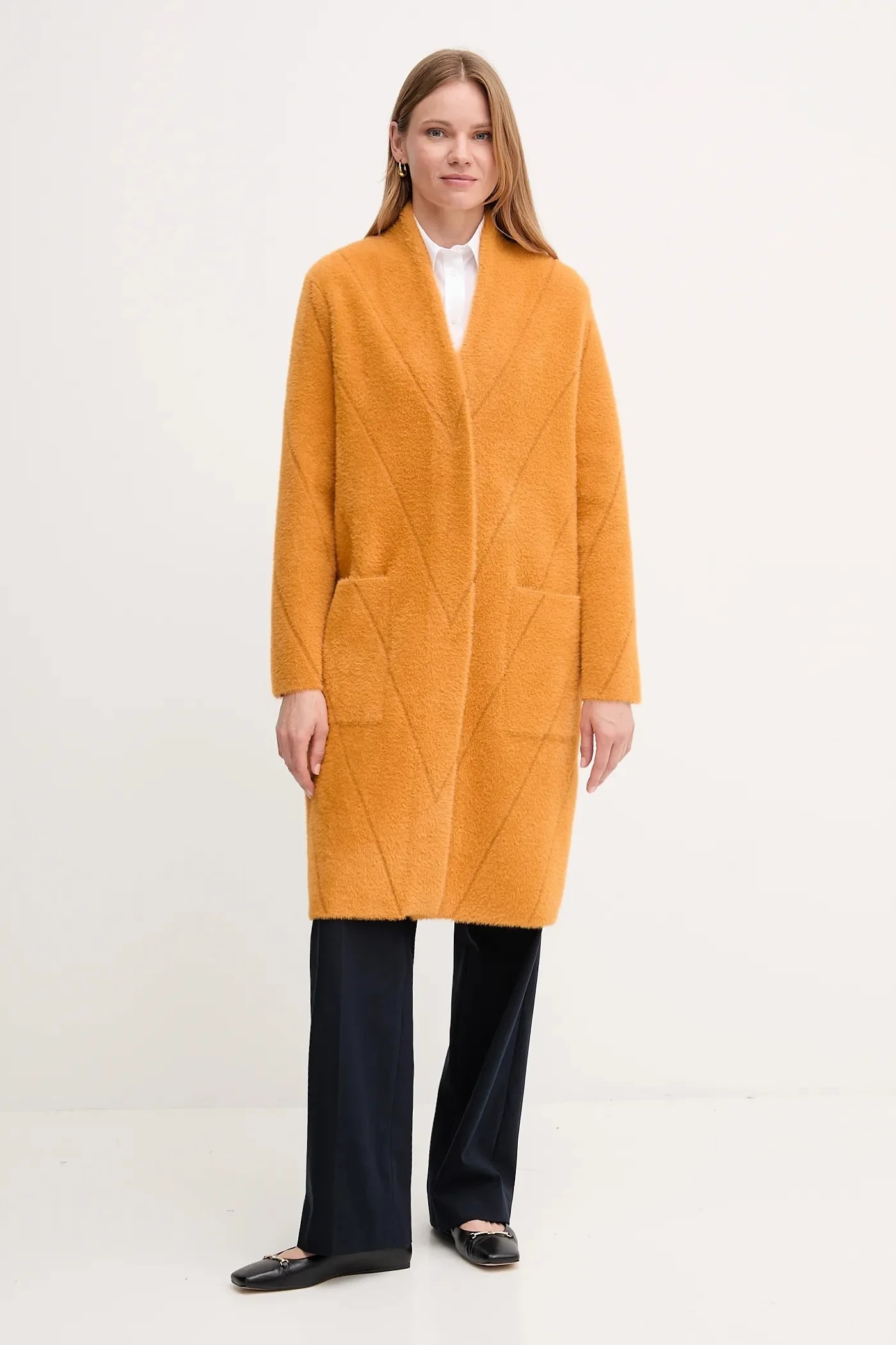 Пальто желтое