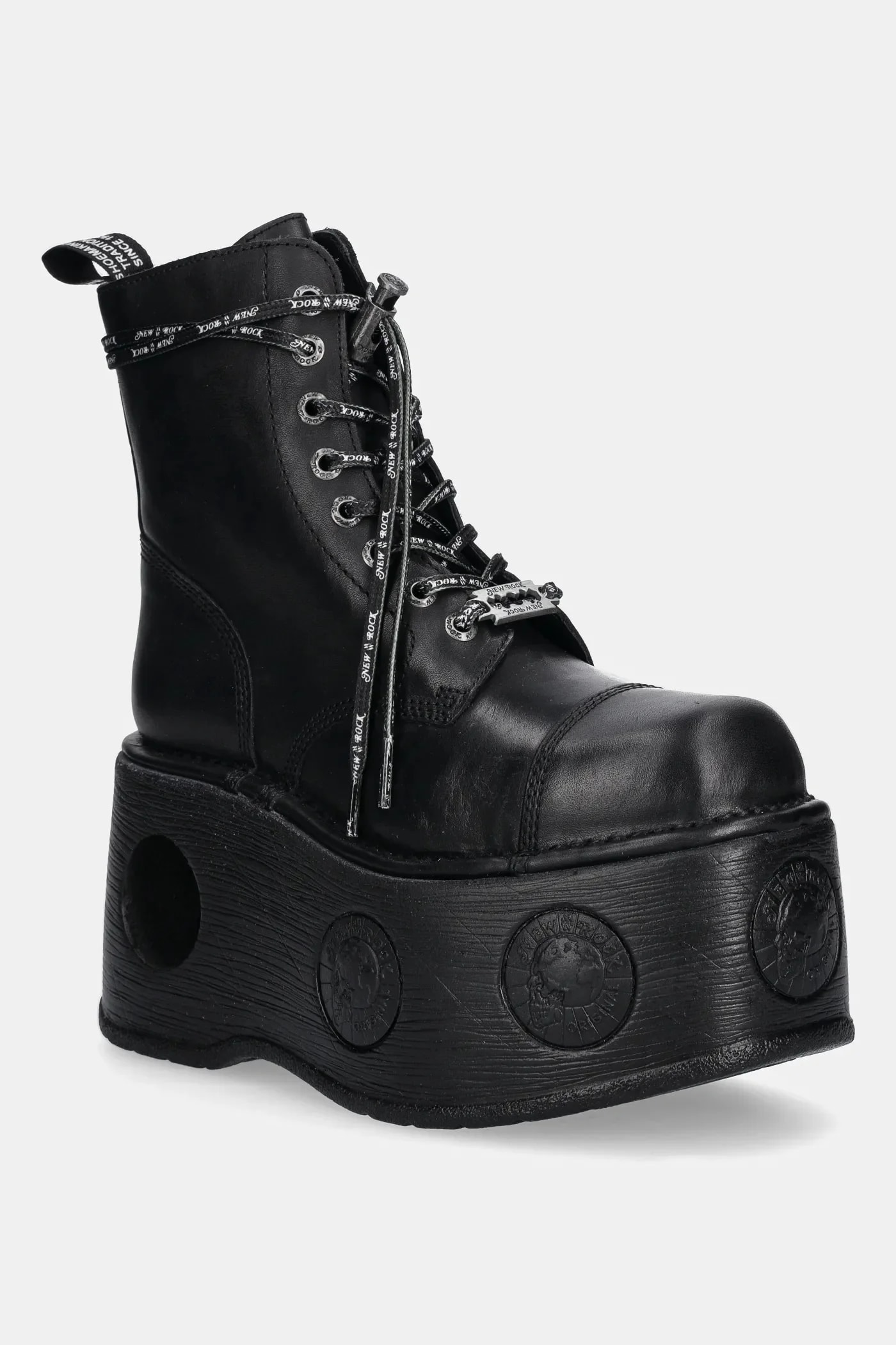 Кожаные сумки CRUST NEGRO, NEPTUNO / SPACE MUELLE TACON