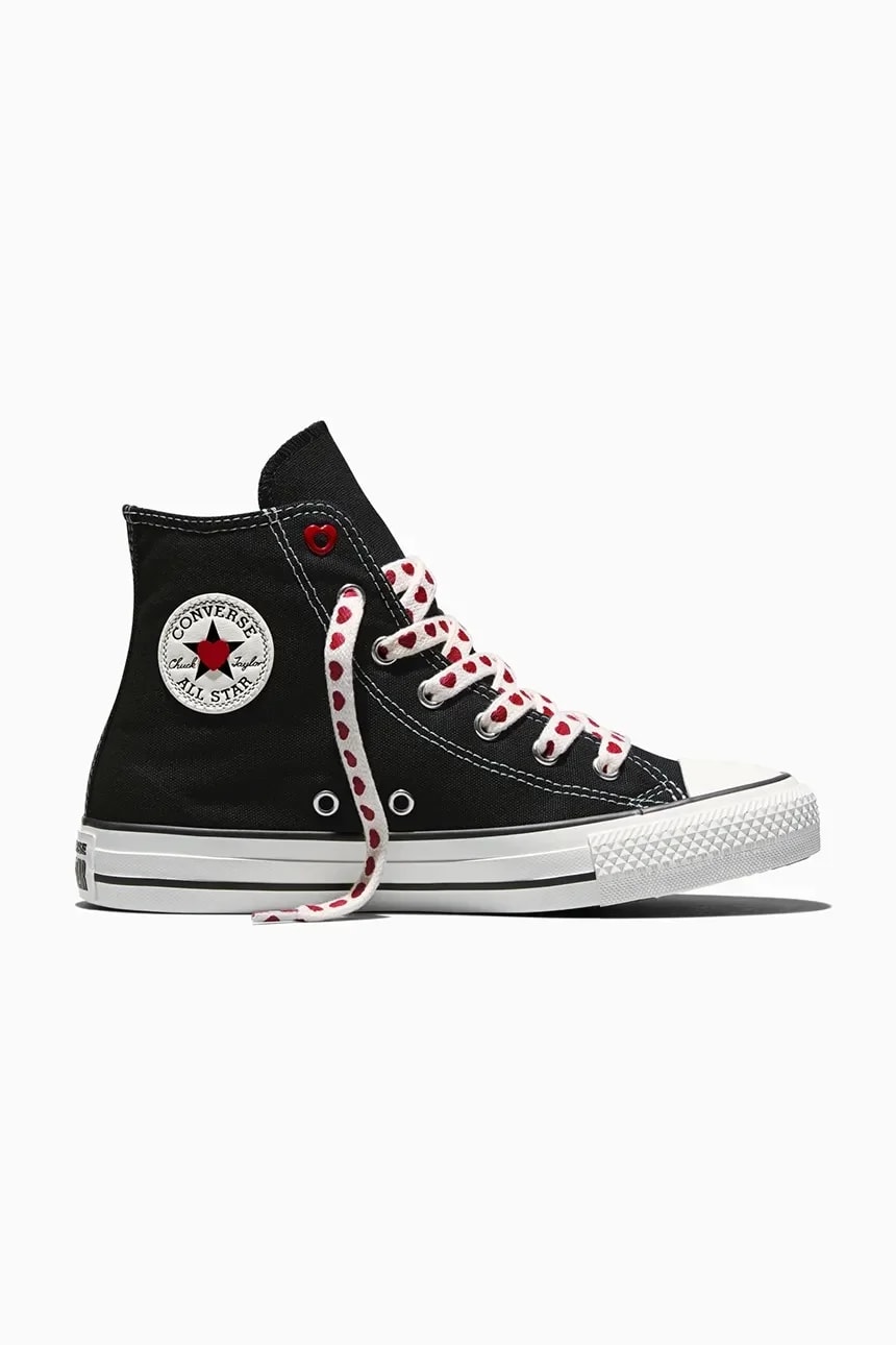 кроссовки Chuck Taylor All Star ко Дню святого Валентина