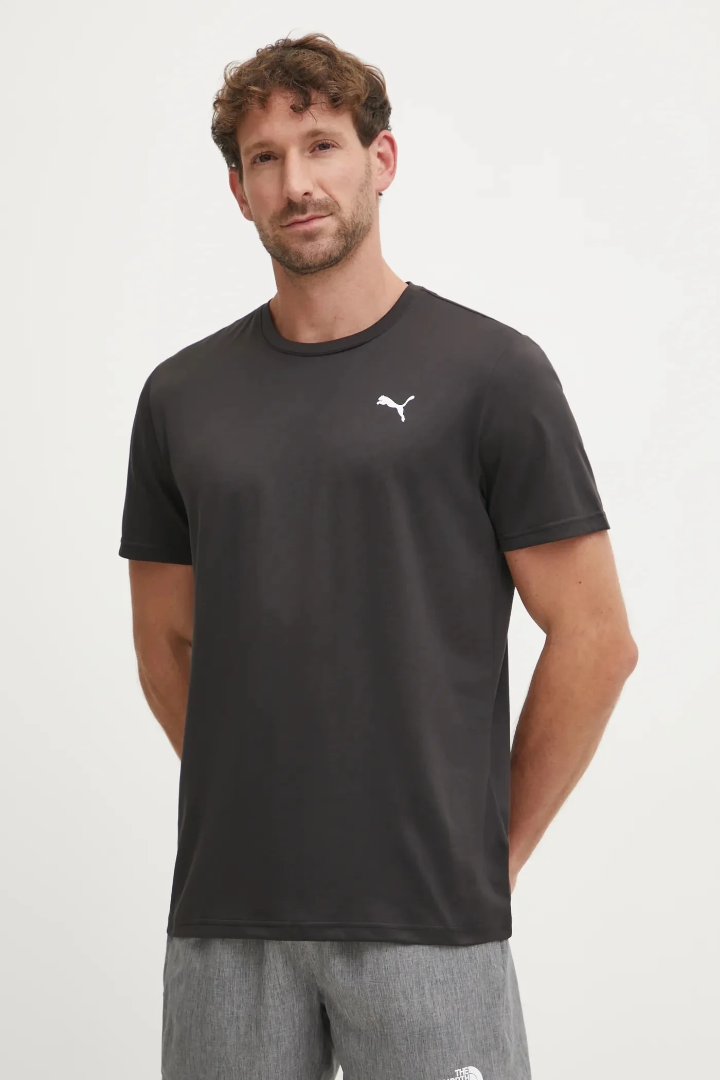 Футболка Essentials Solid Cat Tee для тренировок