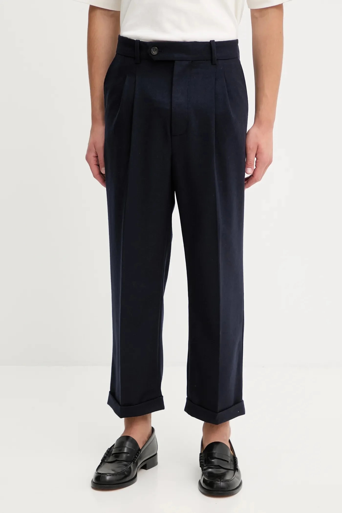 Le Pantalon Plis Укороченные брюки из шерсти