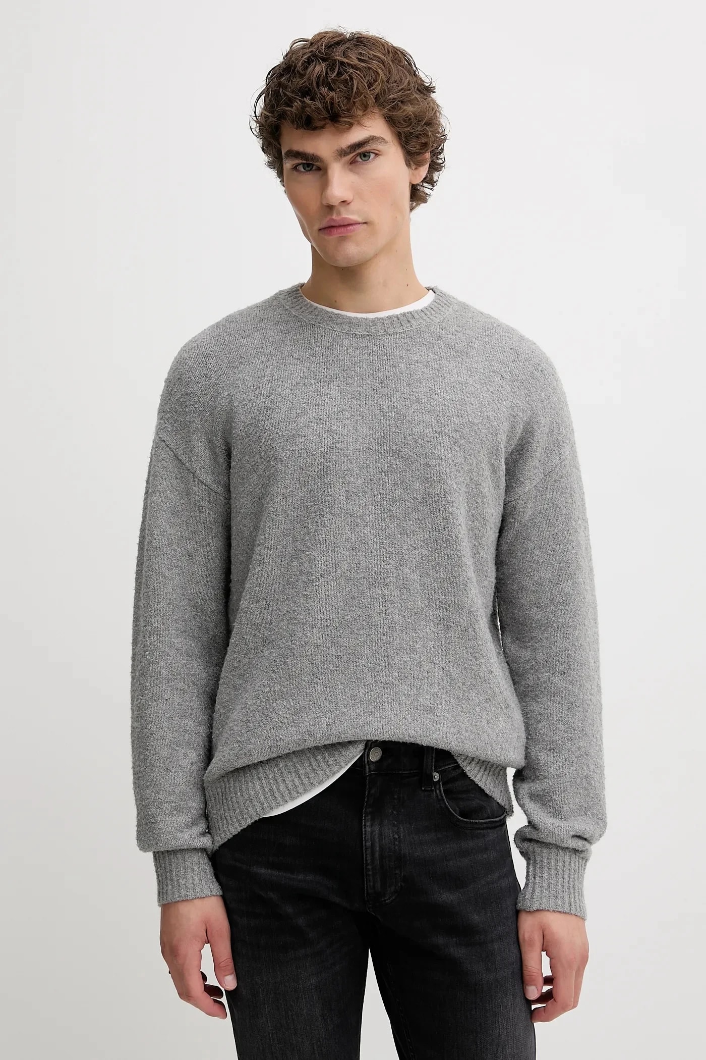 Свитер серый для мужчин