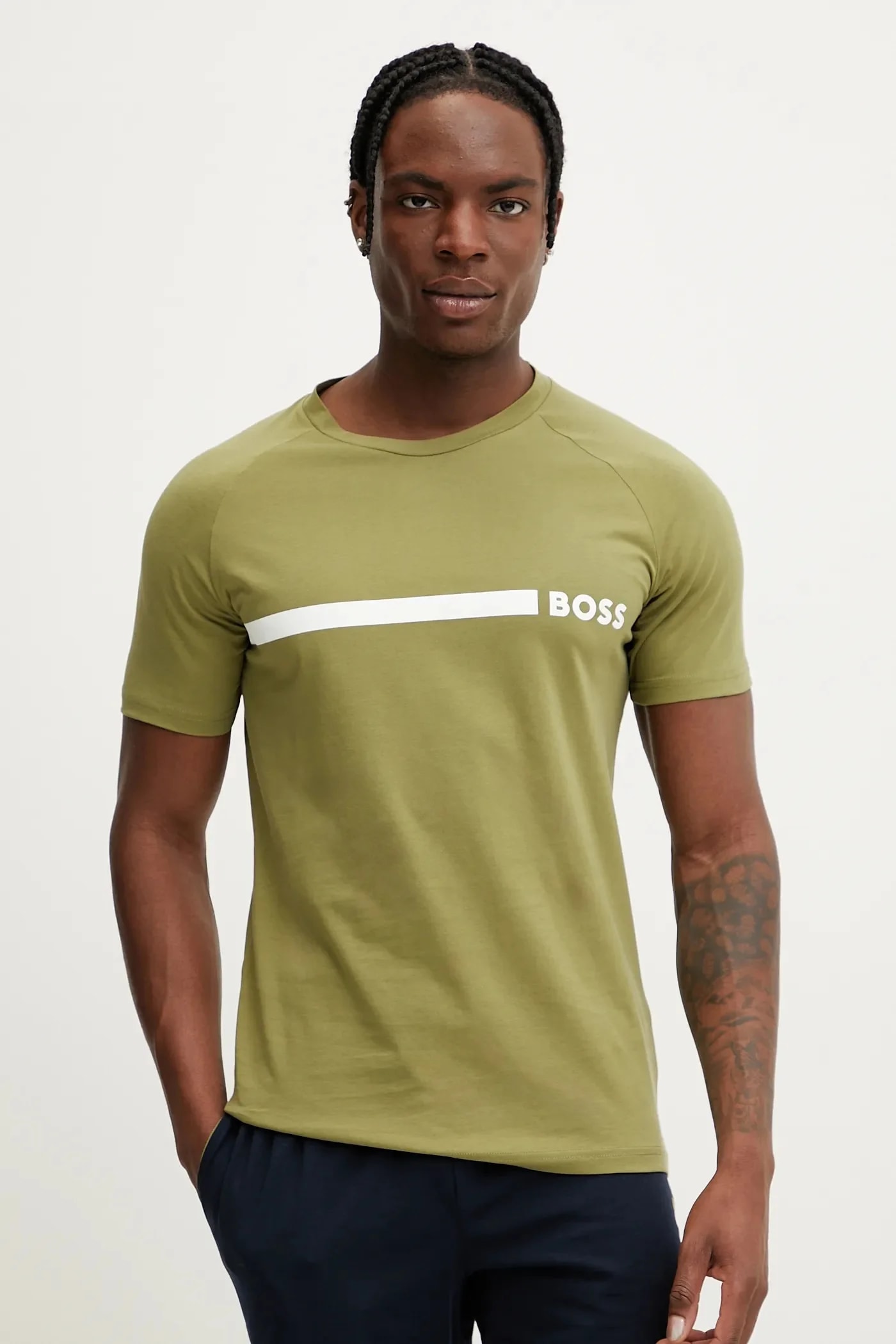 Хлопковая футболка RN Slim Fit зеленая для мужчин