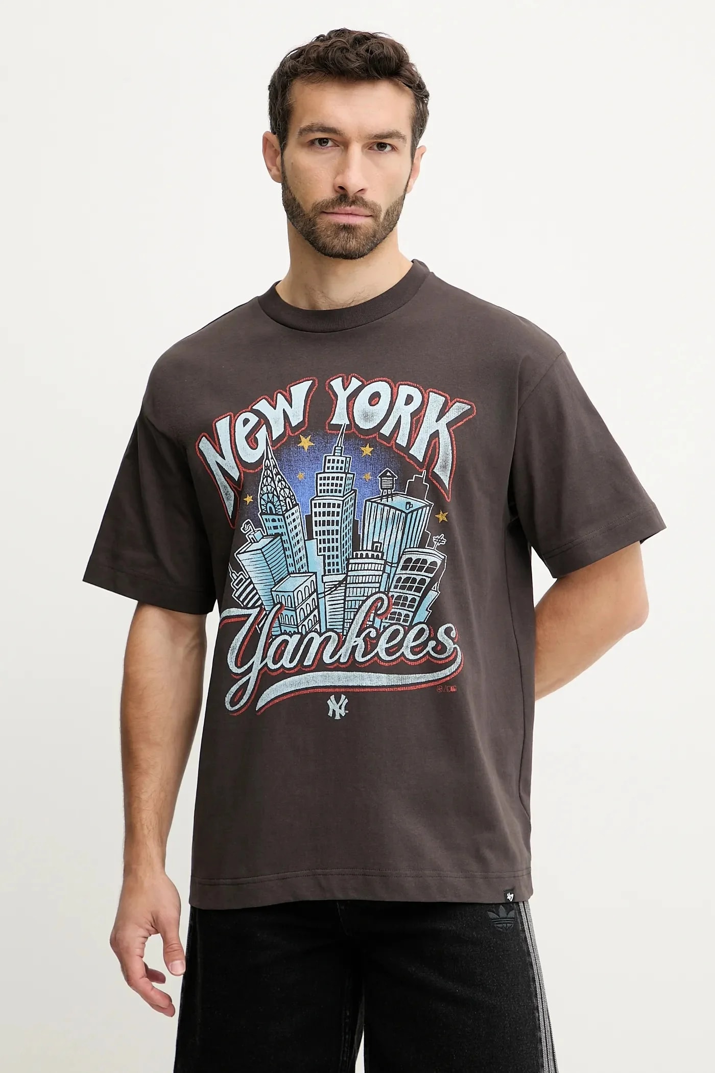 Хлопковая футболка MLB New York Yankees коричневая для мужчин