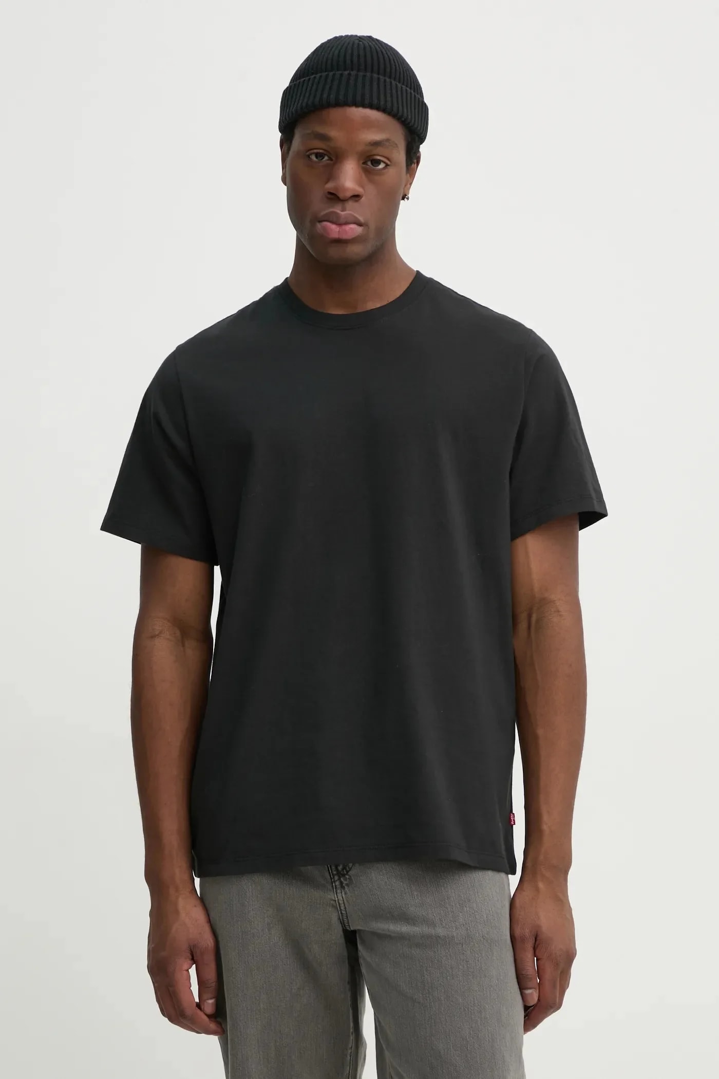 Футболка THE ESSENTIAL TEE из хлопка черная для мужчин