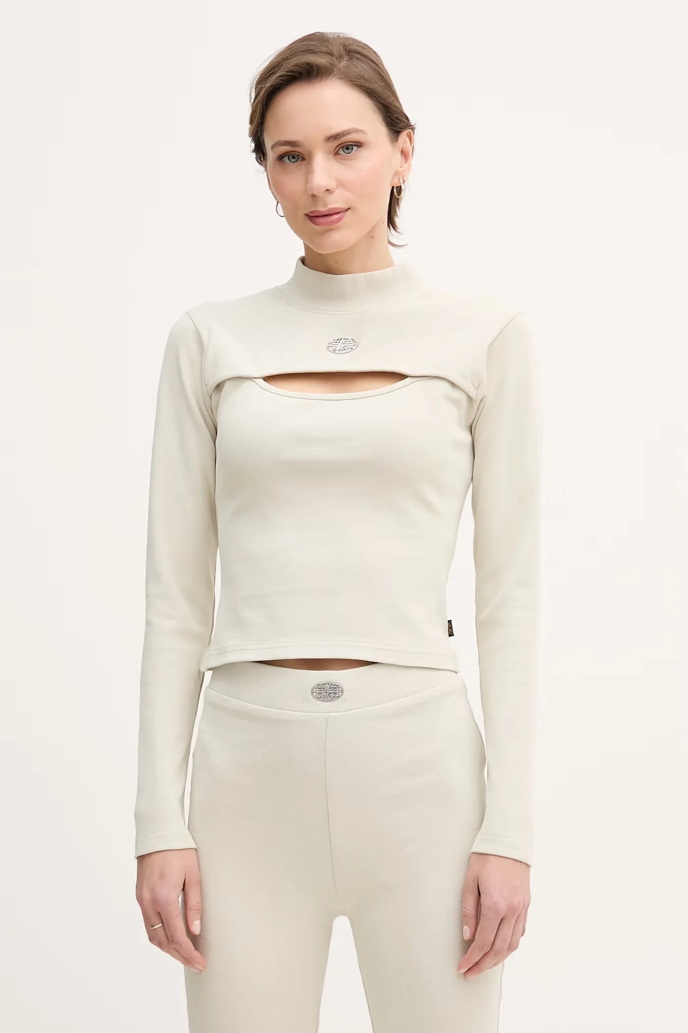 Женский лонгслив из хлопка с эластаном World Cut Out Longsleeve W