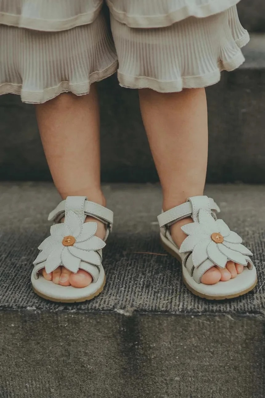 Детские кожаные сандалии Iles Fields Sandals Daisy