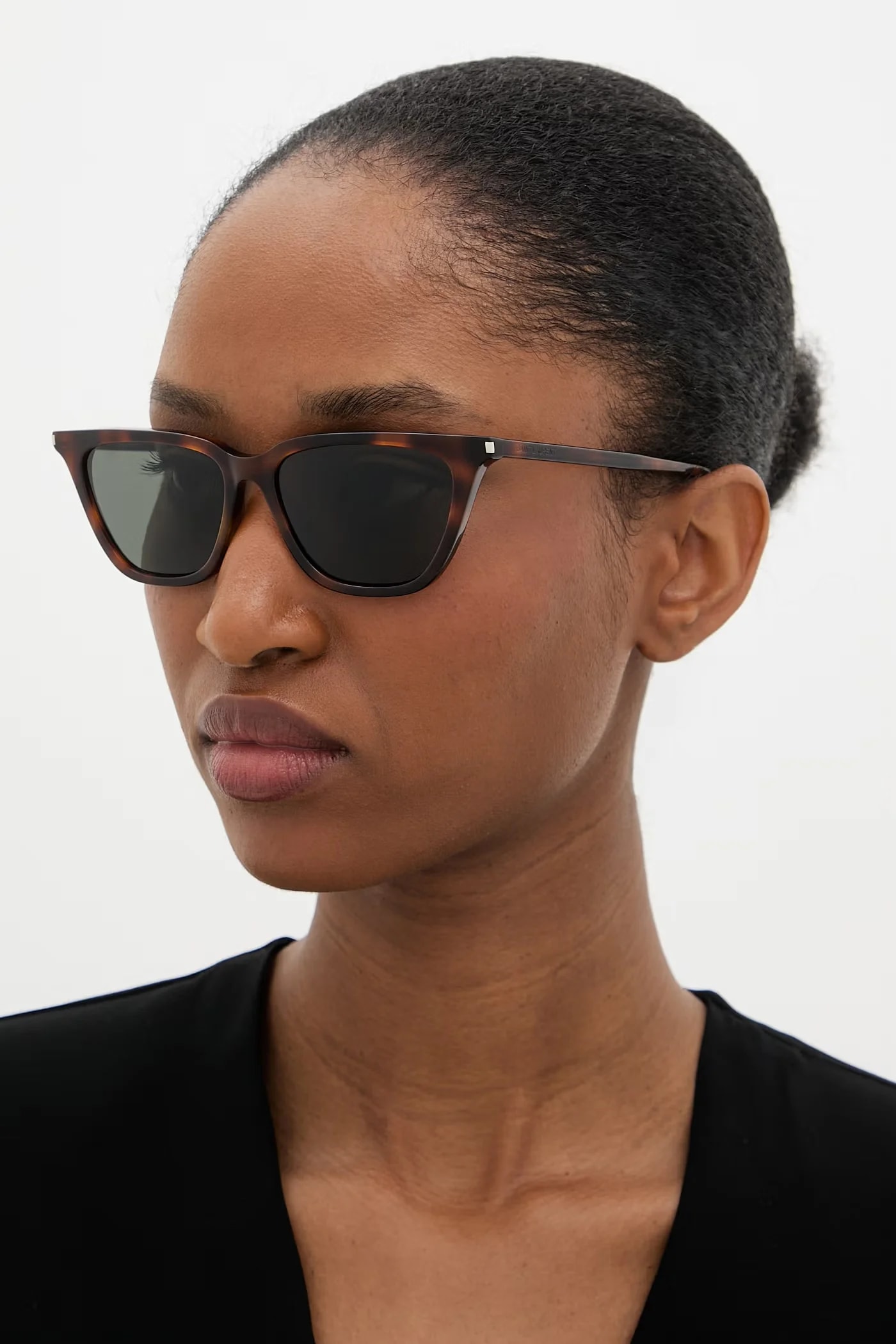 Женские солнцезащитные очки Wayfarer