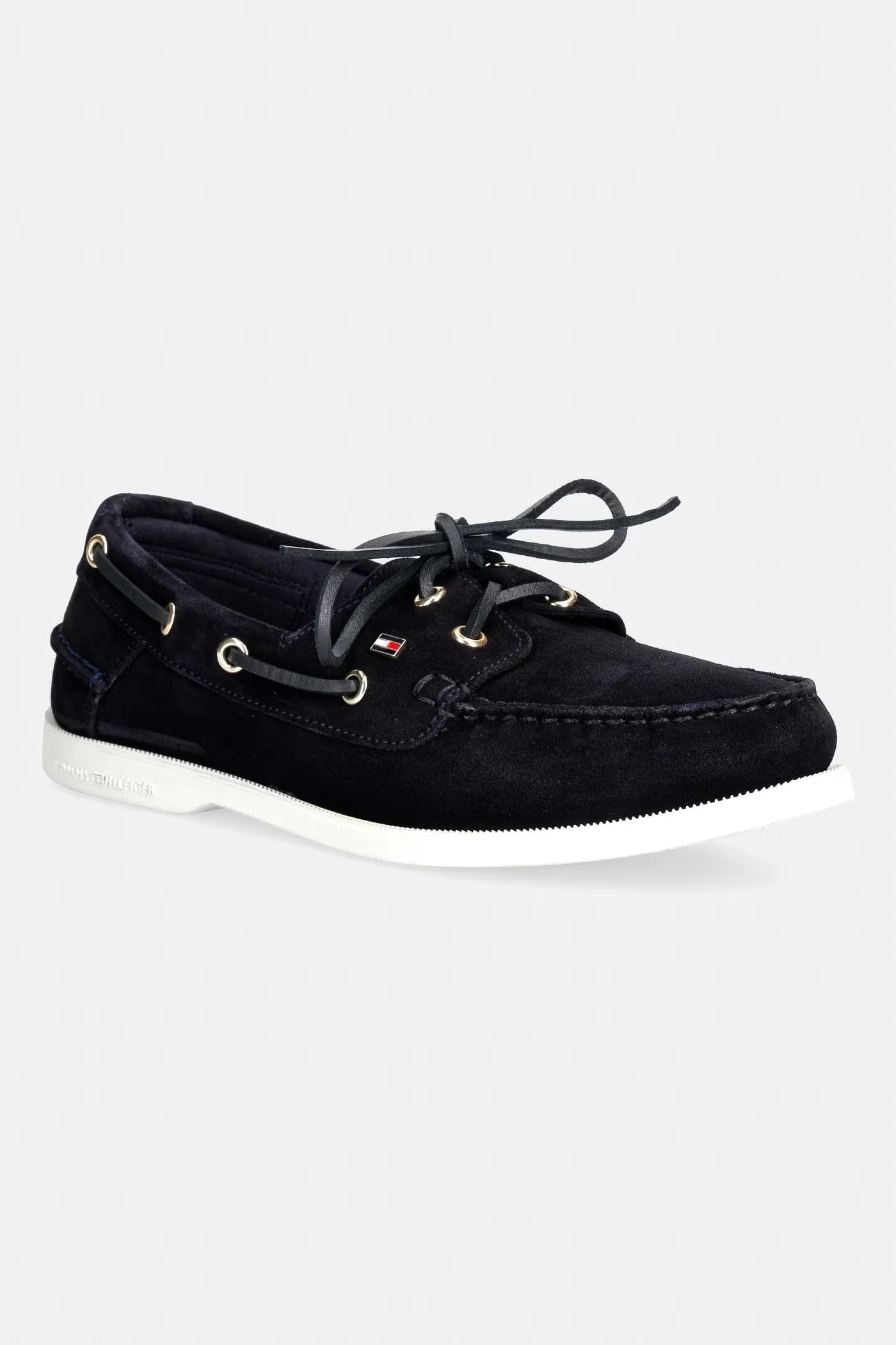 HILFIGER SUEDE BOAT SHOE женские замшевые мокасины