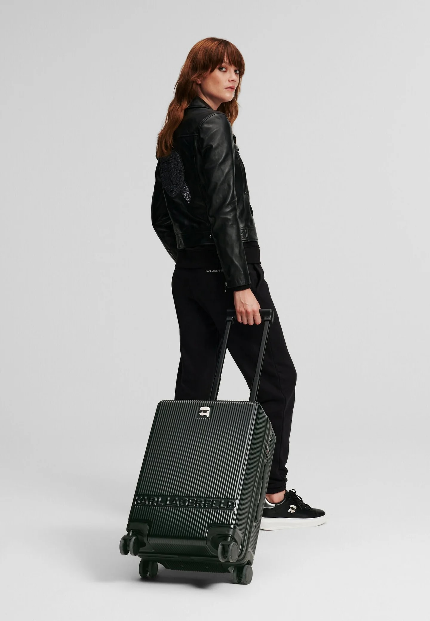 IKON HARD-SHELL Case TROLLEY - Чемодан на колесах