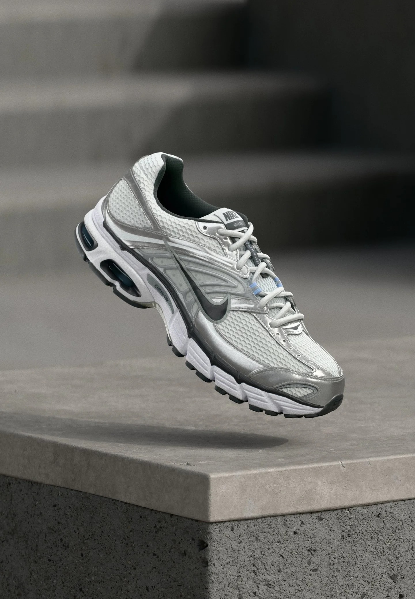 AIR MAX MOTO 2K UNISEX - Кроссовки низкие