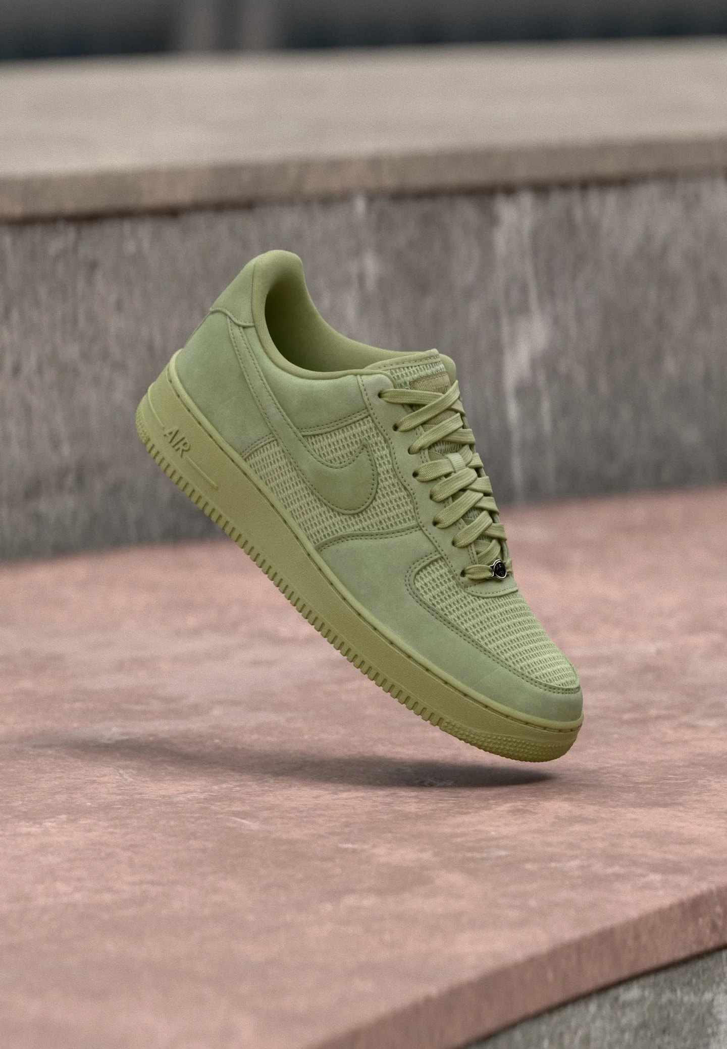 AIR FORCE 1 07 LV8 - Кроссовки низкие