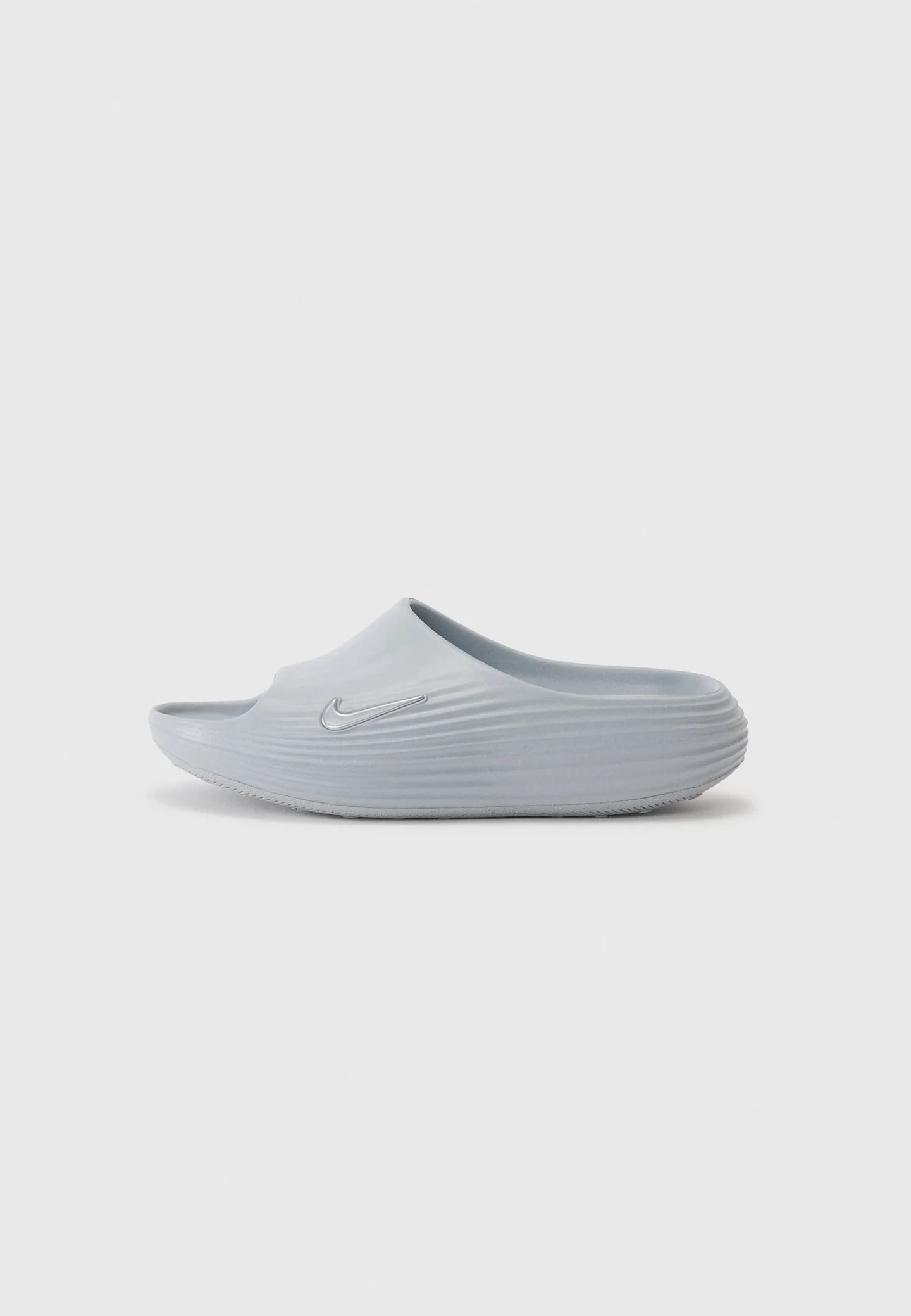 REJUVEN8 UNISEX – Шлепанцы на плоской подошве