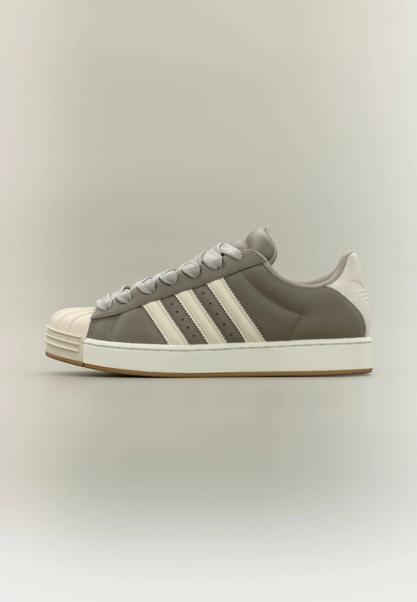 SUPERSTAR ST UNISEX - Обувь для скейтбординга