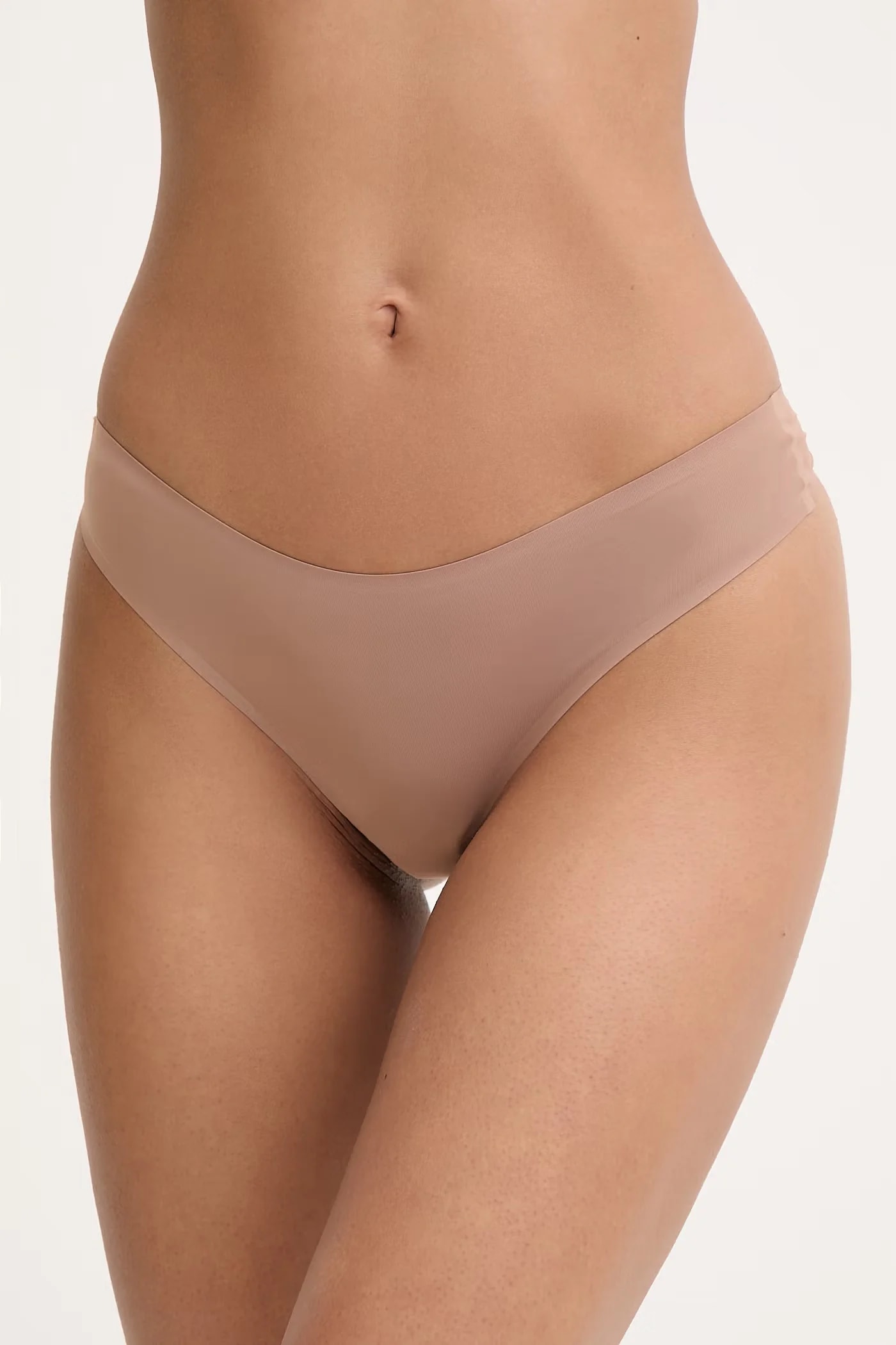 ULTIMATE THONG женские стринги