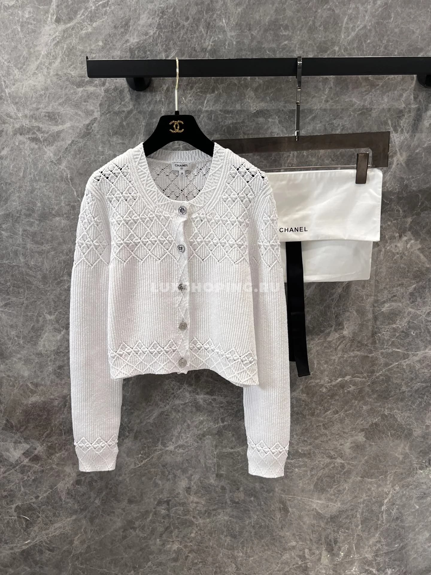 Кардиган Chanel вязанный белый