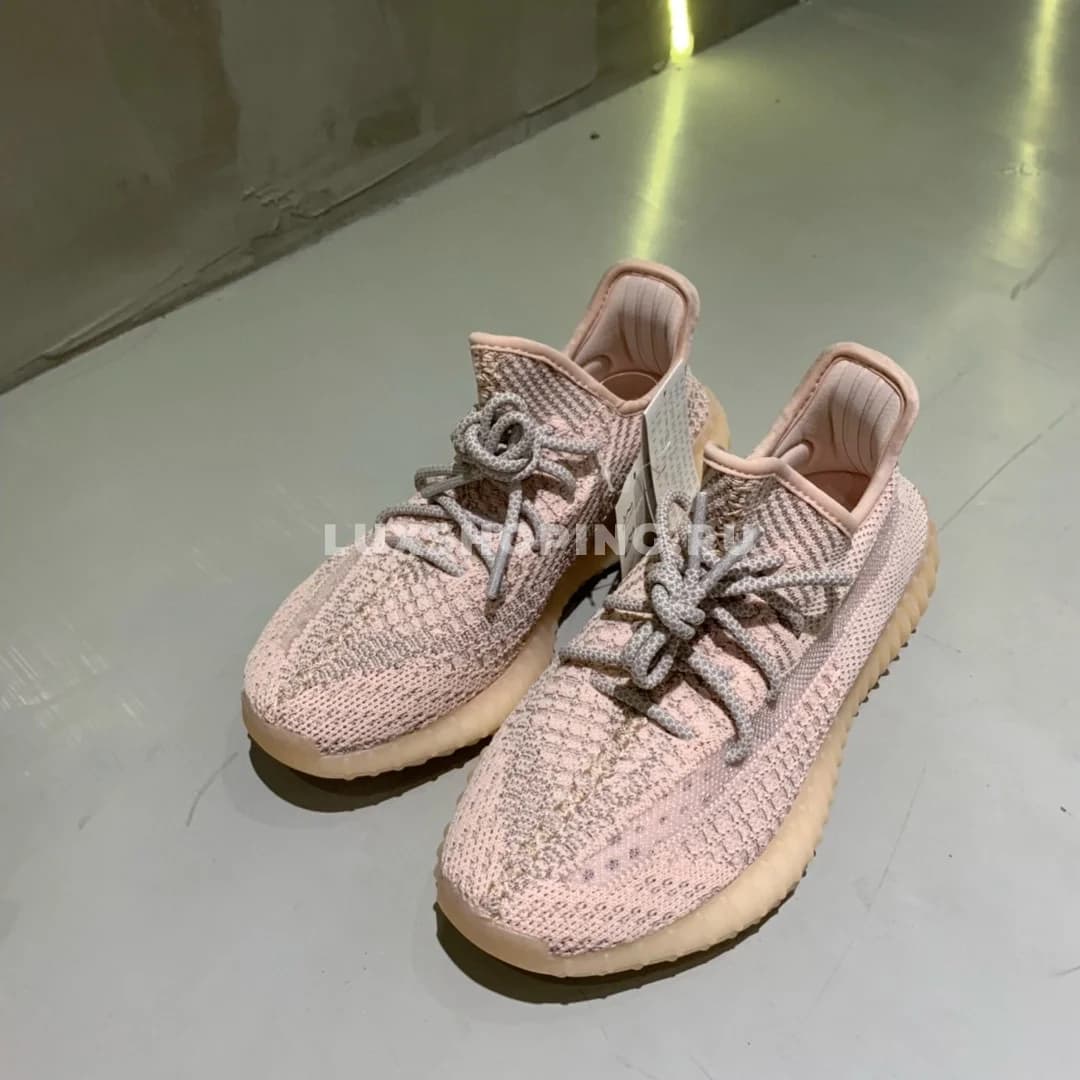 Кроссовки Adidas Yeezy Boost 350 1022Р