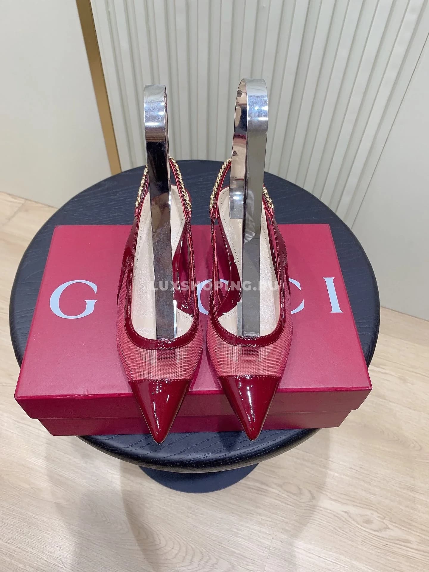 Туфли Gucci на каблуке красные