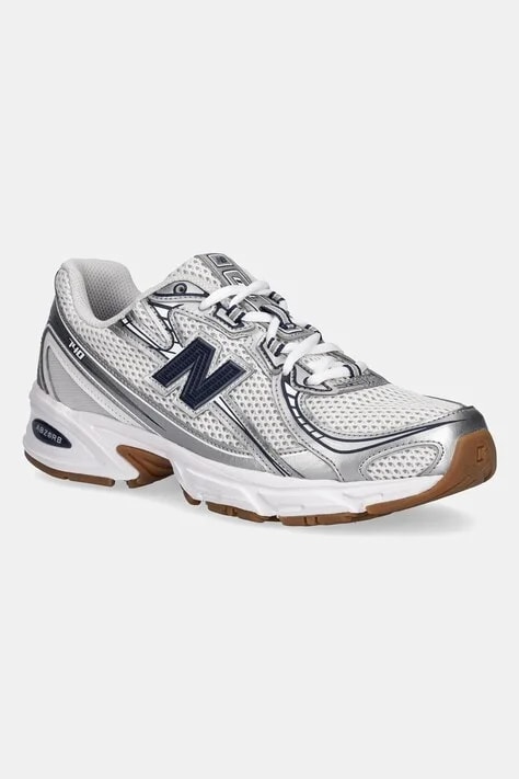 кроссовки New Balance 740