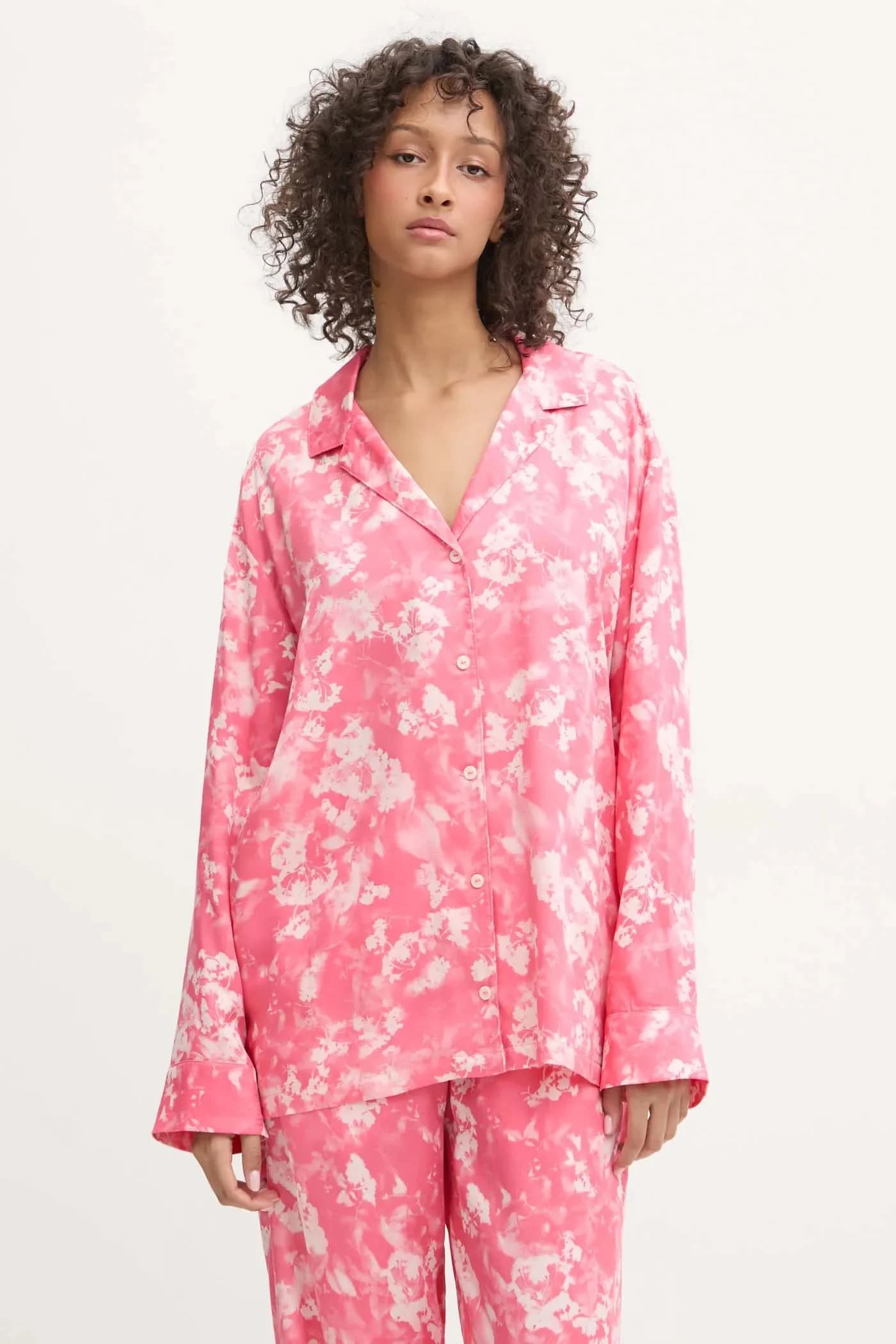 Пижамная рубашка