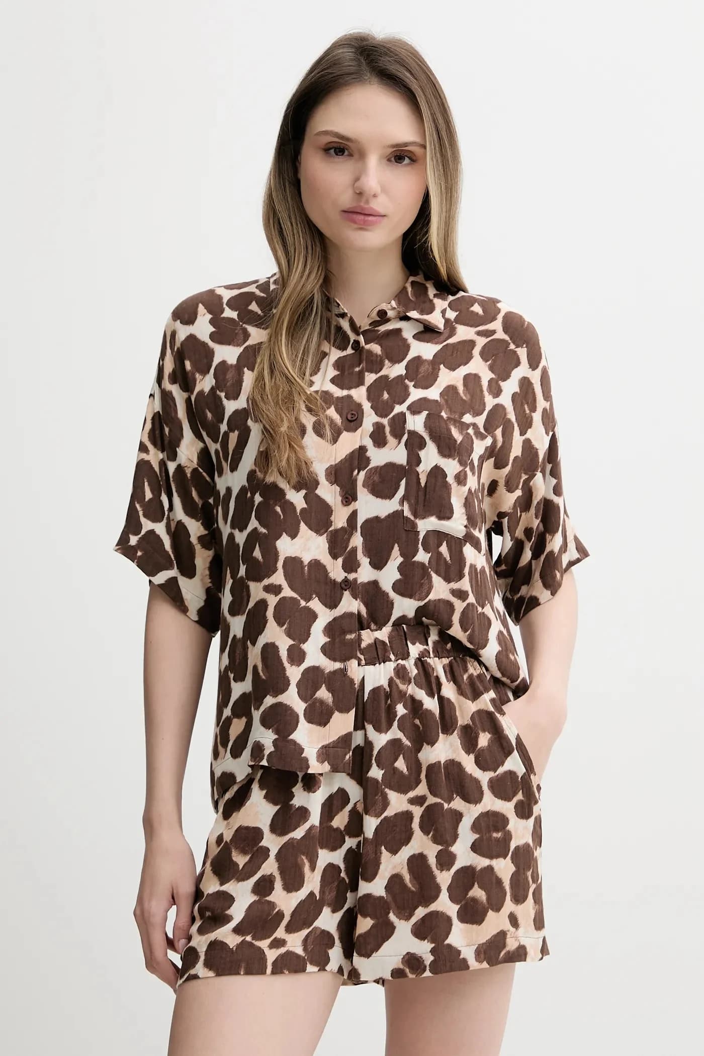 Пижамная рубашка