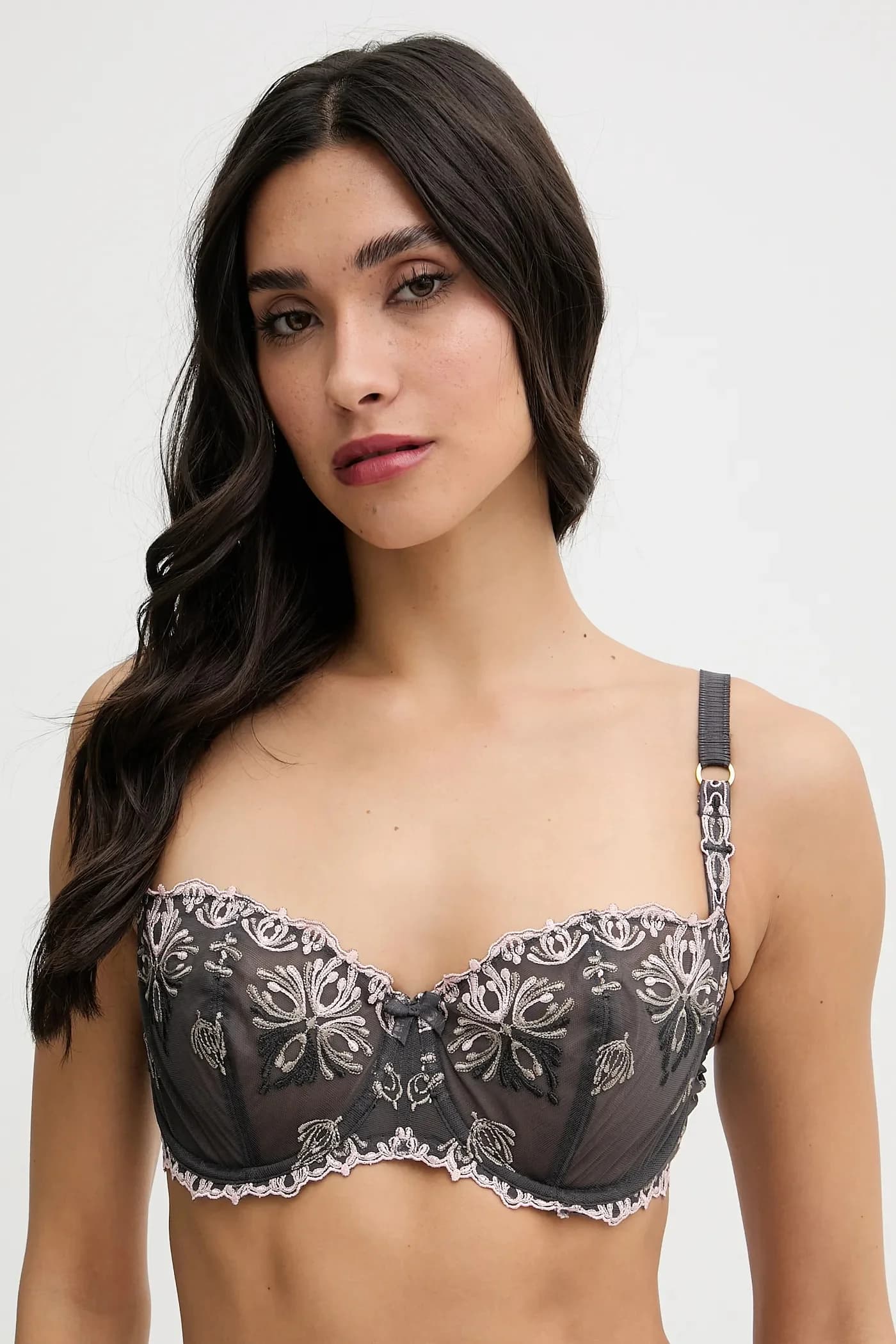 Бюстгальтер