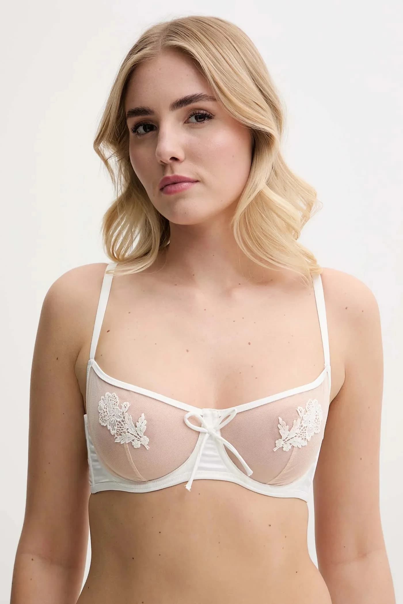 Бюстгальтер