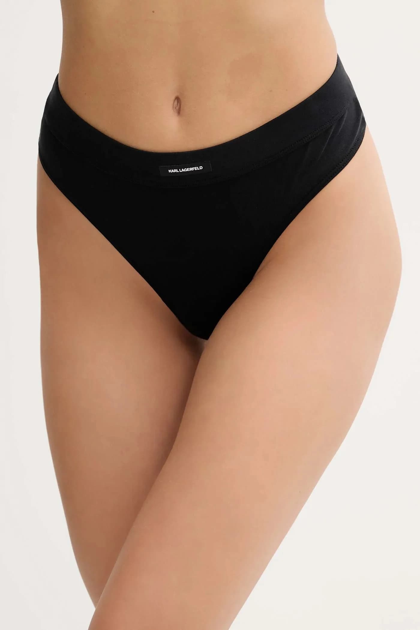 стринги ESSENTIAL