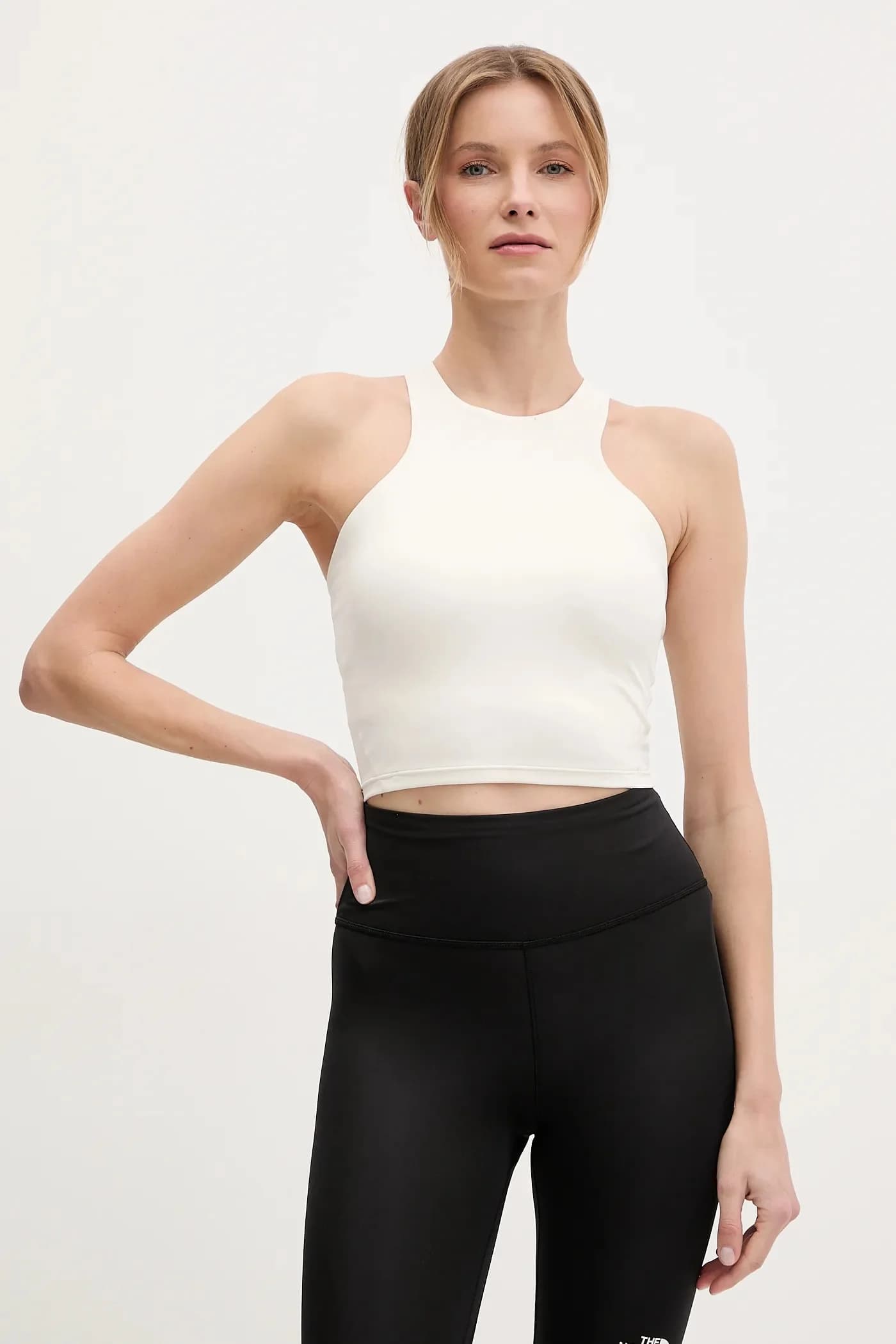 Спортивный бюстгальтер Refina