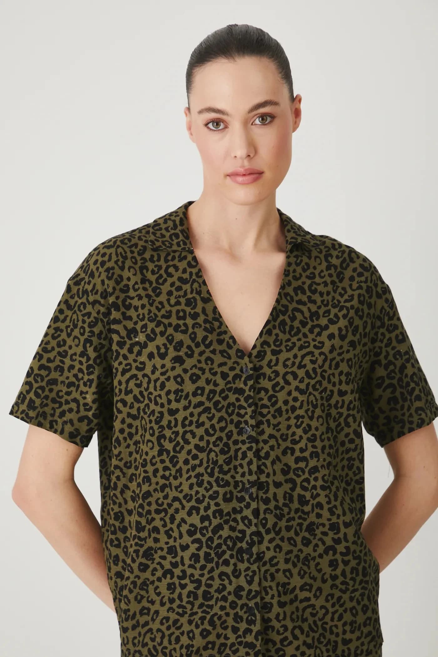 Блузка из льна