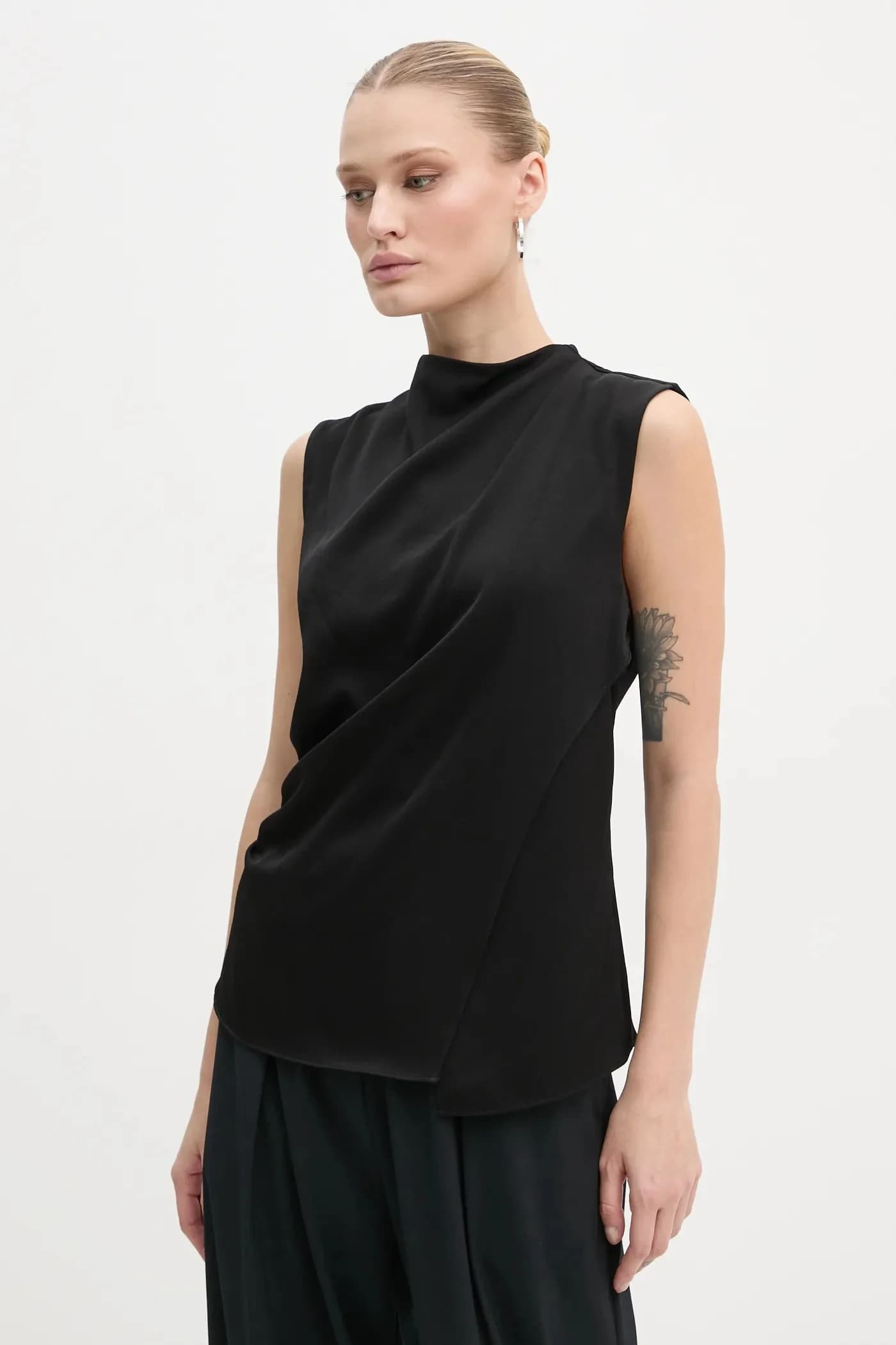 блузка Амира