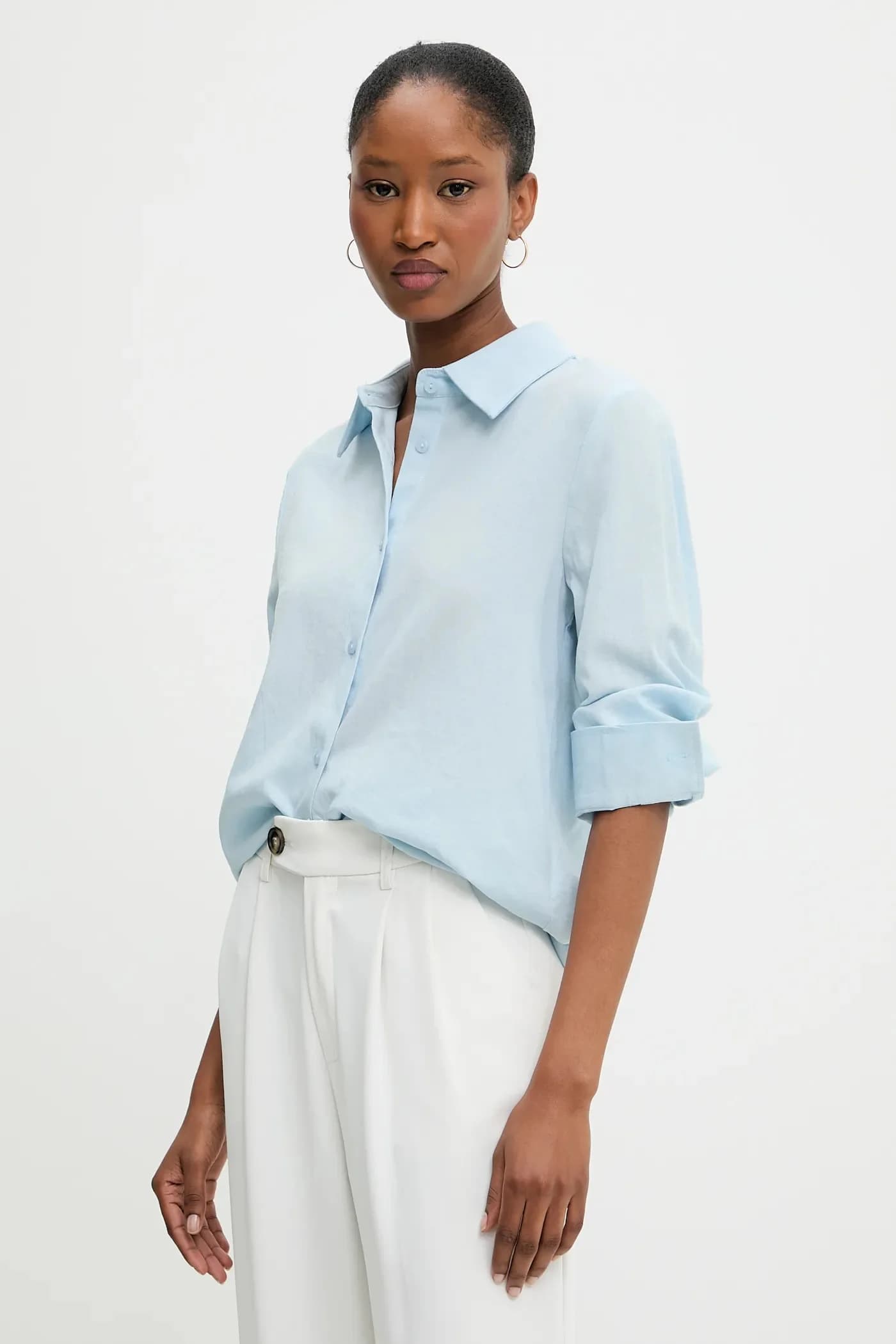 Льняная рубашка